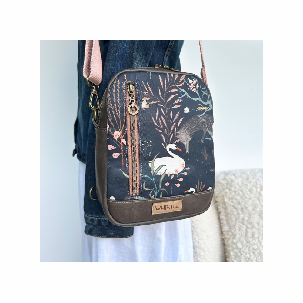 Pebble Convertible Sling Cross Body Bag - Swan