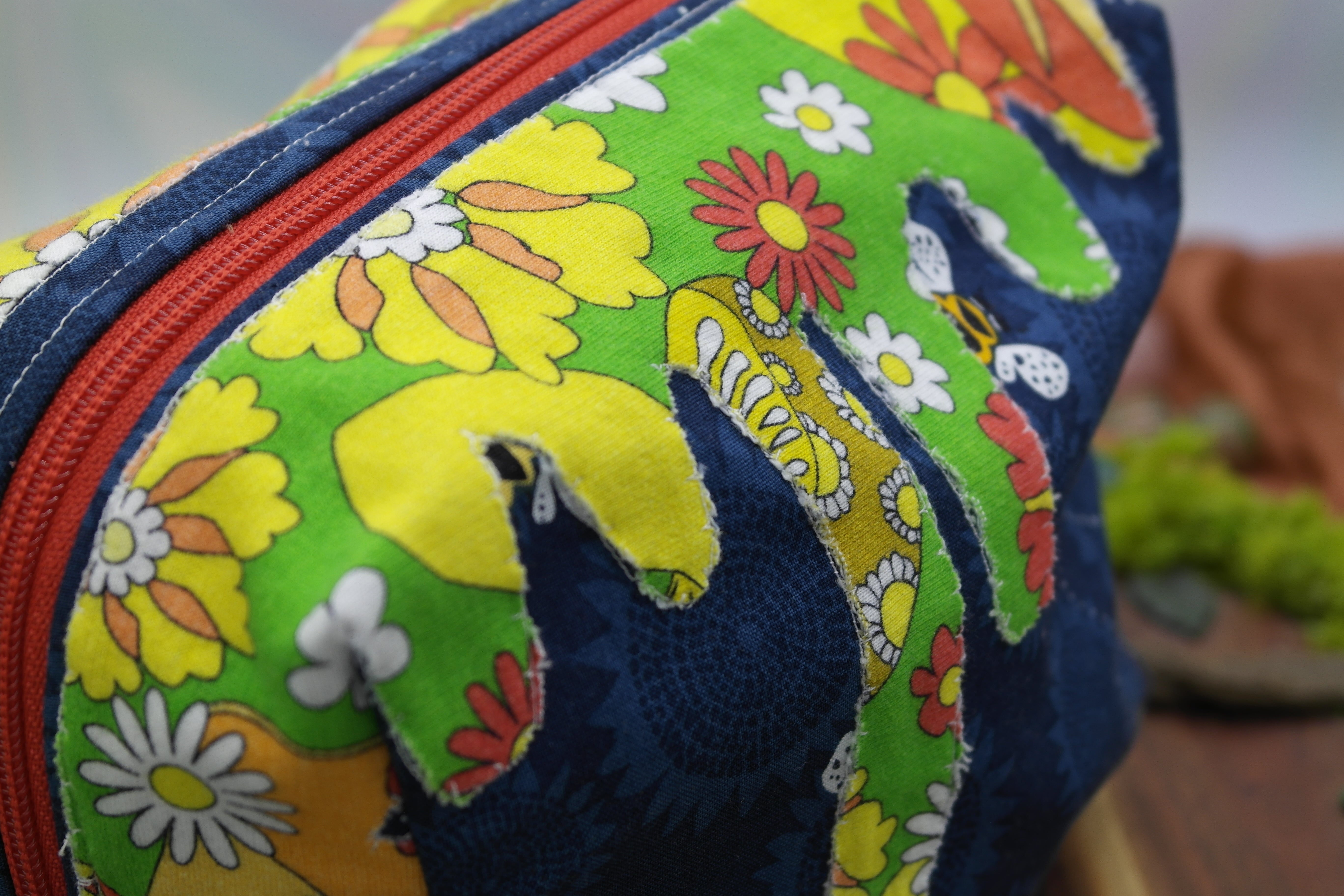 "The Drip" Baby Pod - Honey bees