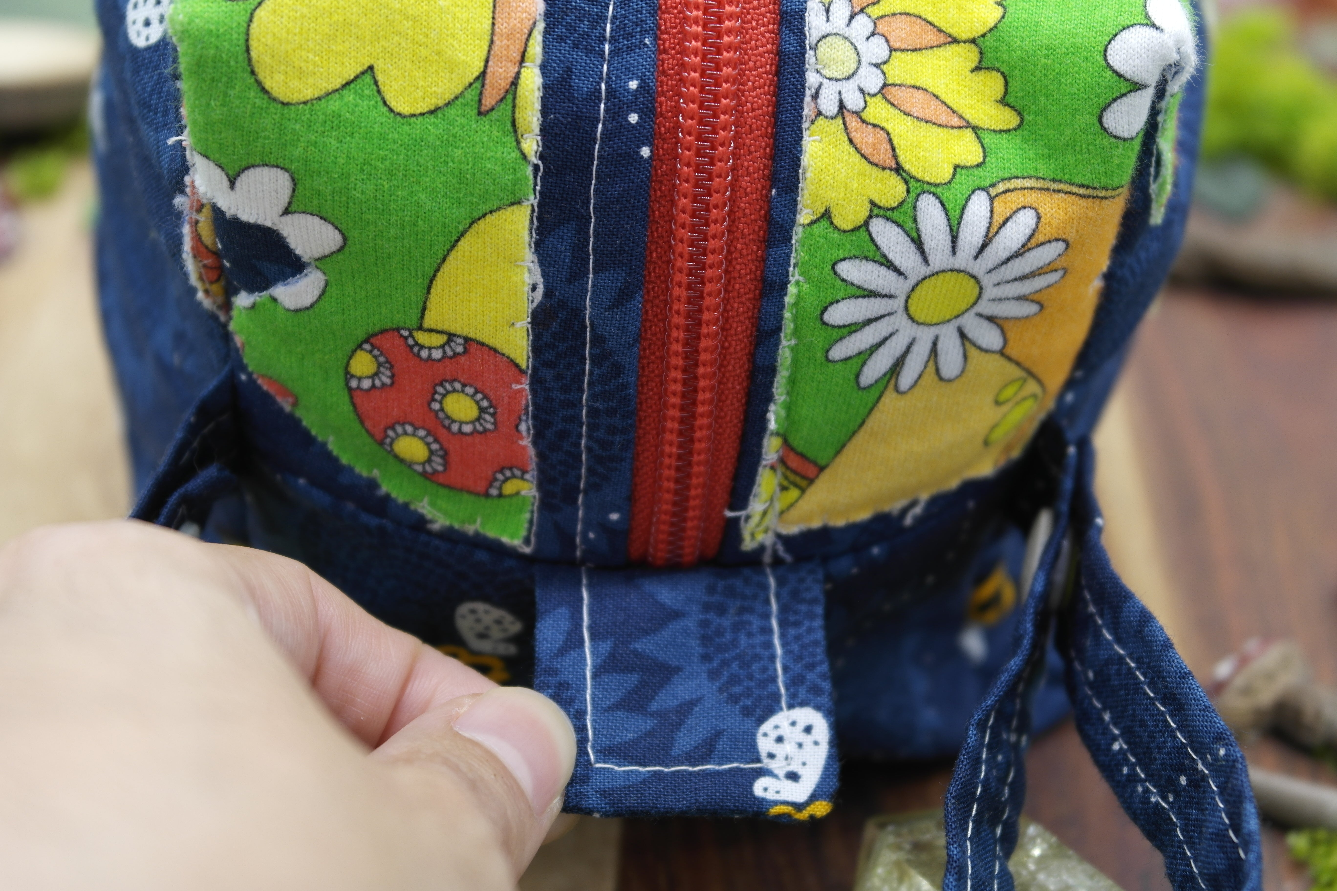 "The Drip" Baby Pod - Honey bees