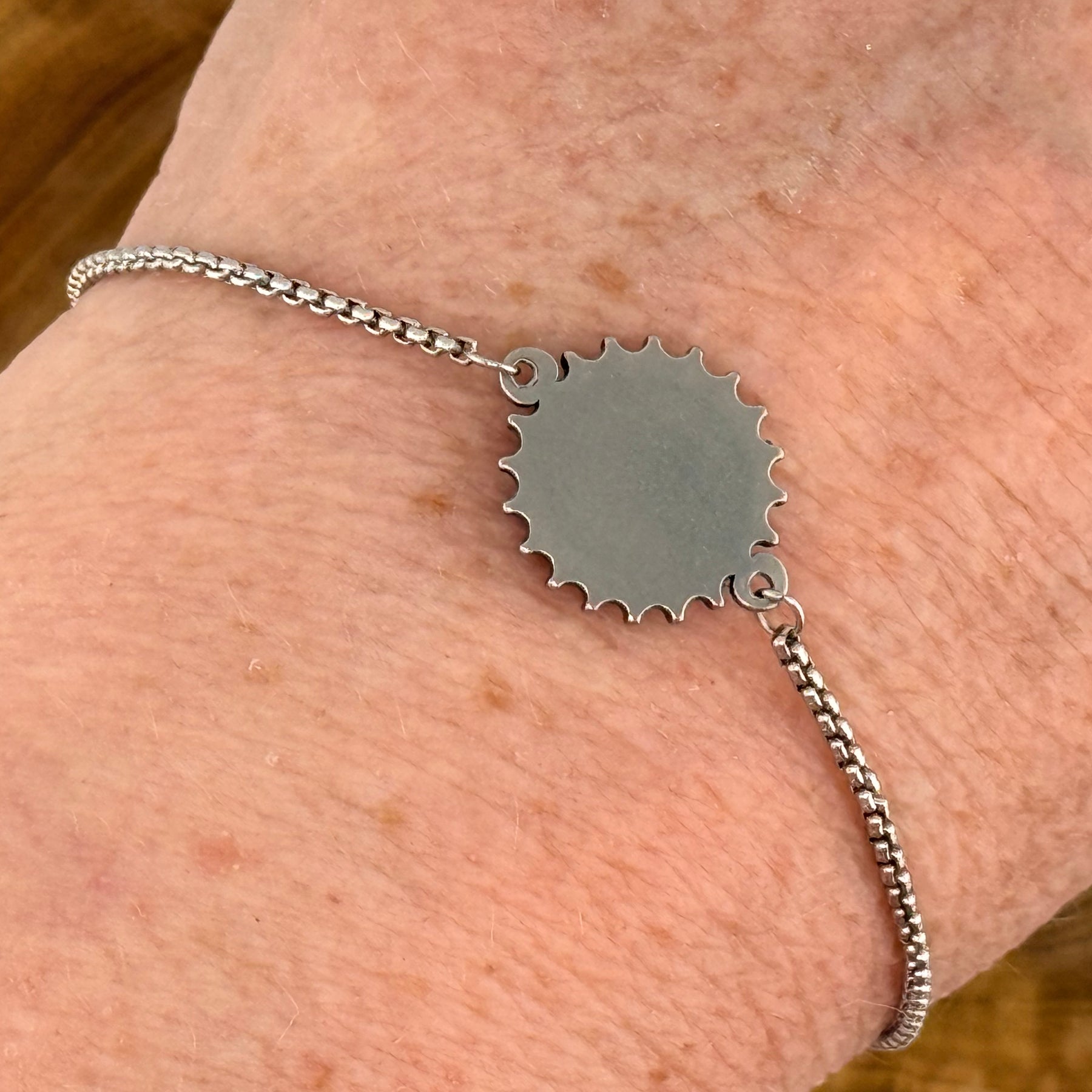 Green Daisies Stainless Steel Adjustable Slider Bracelet