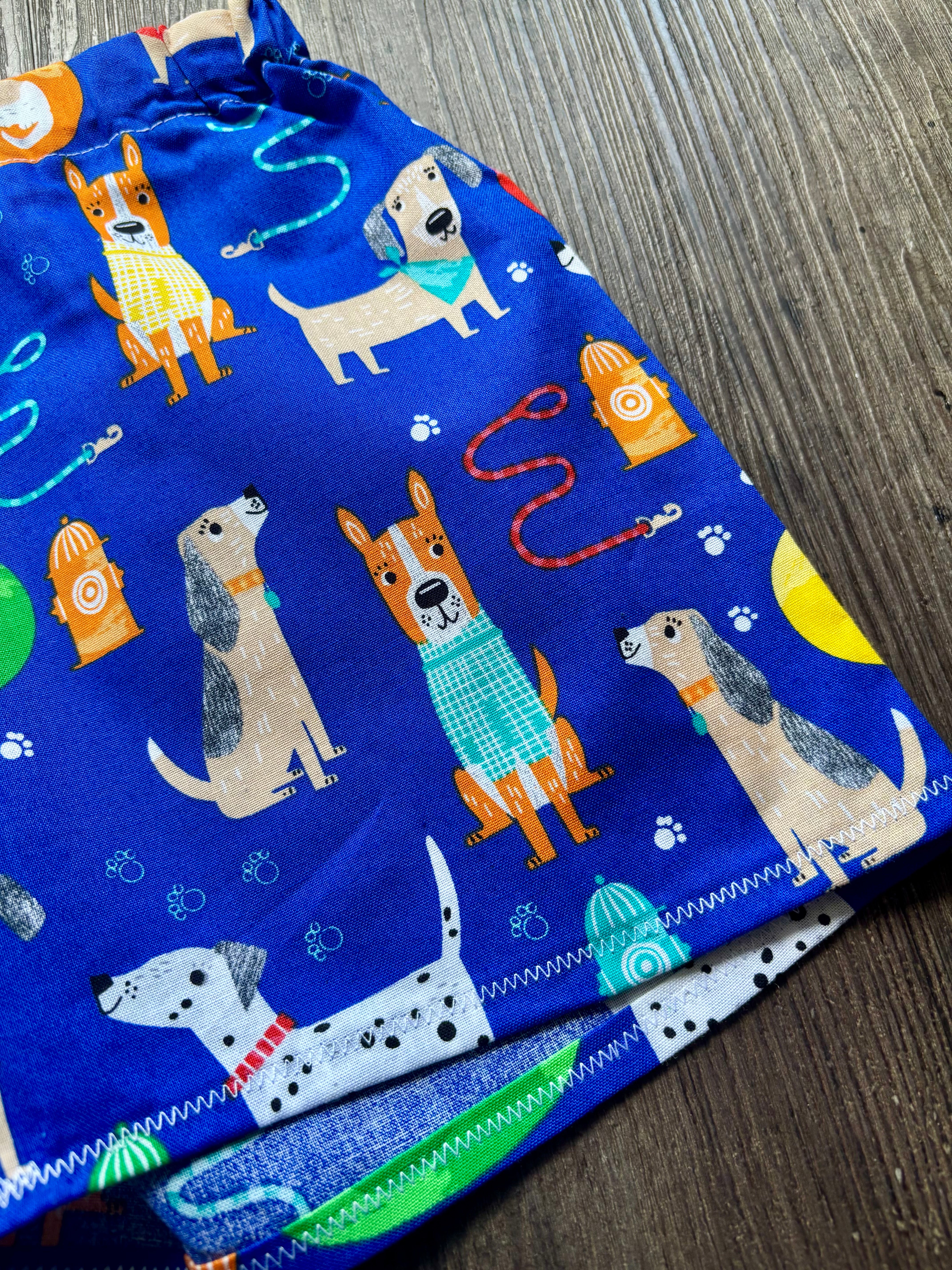 Kids size 2 Doggie print Shorts