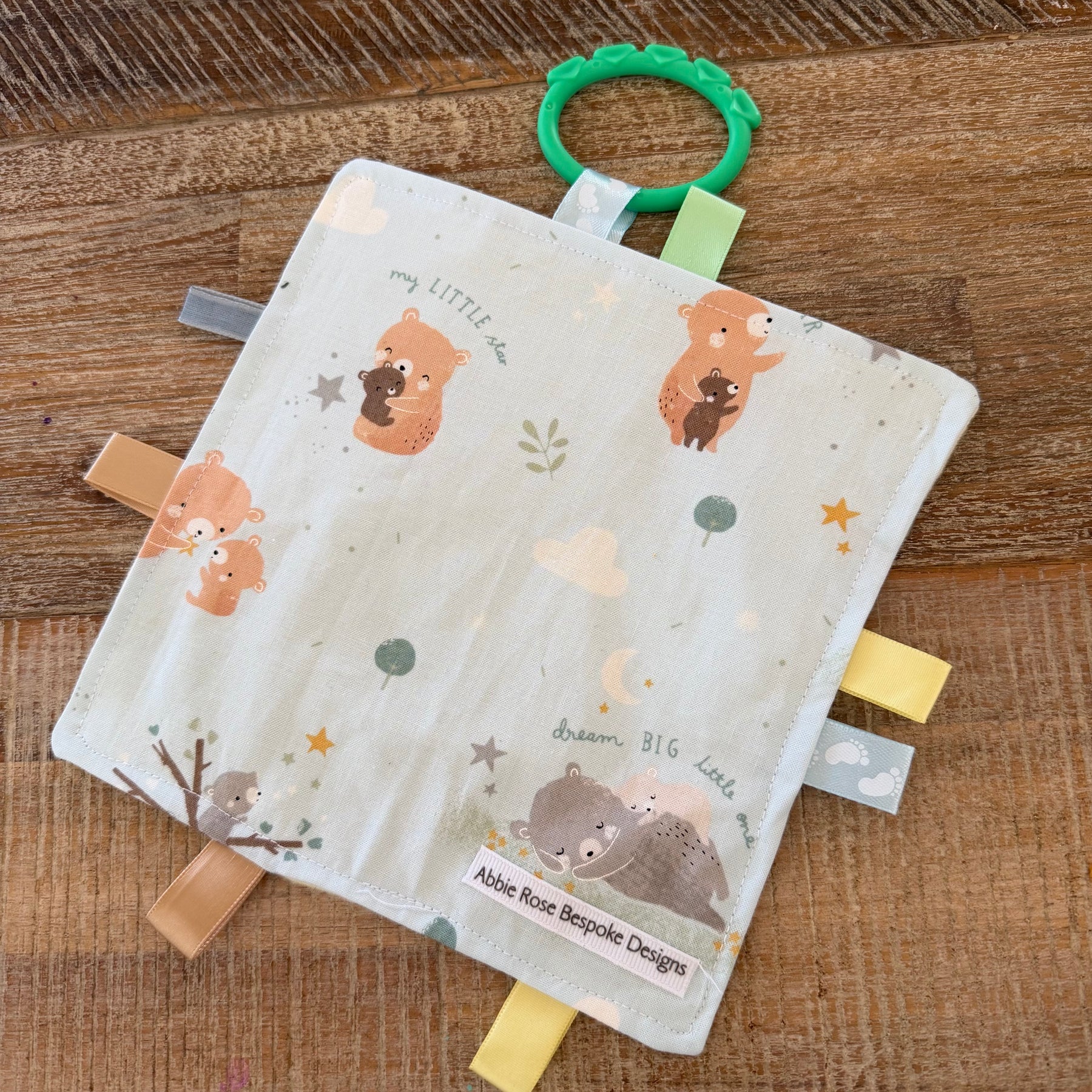 Crinkle sensory mat for baby or young child