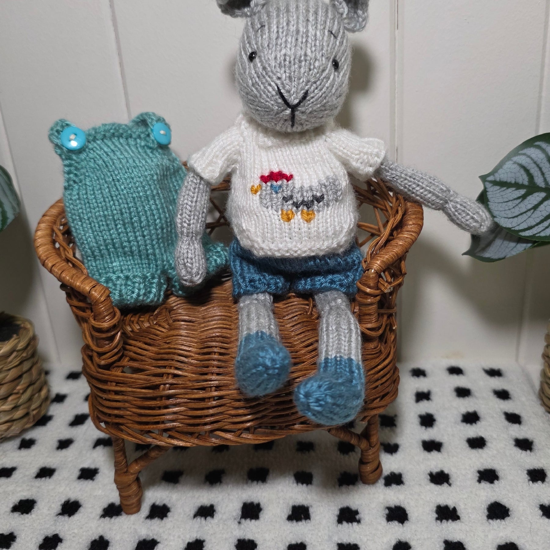 Hand Knitted Rooney the Hare