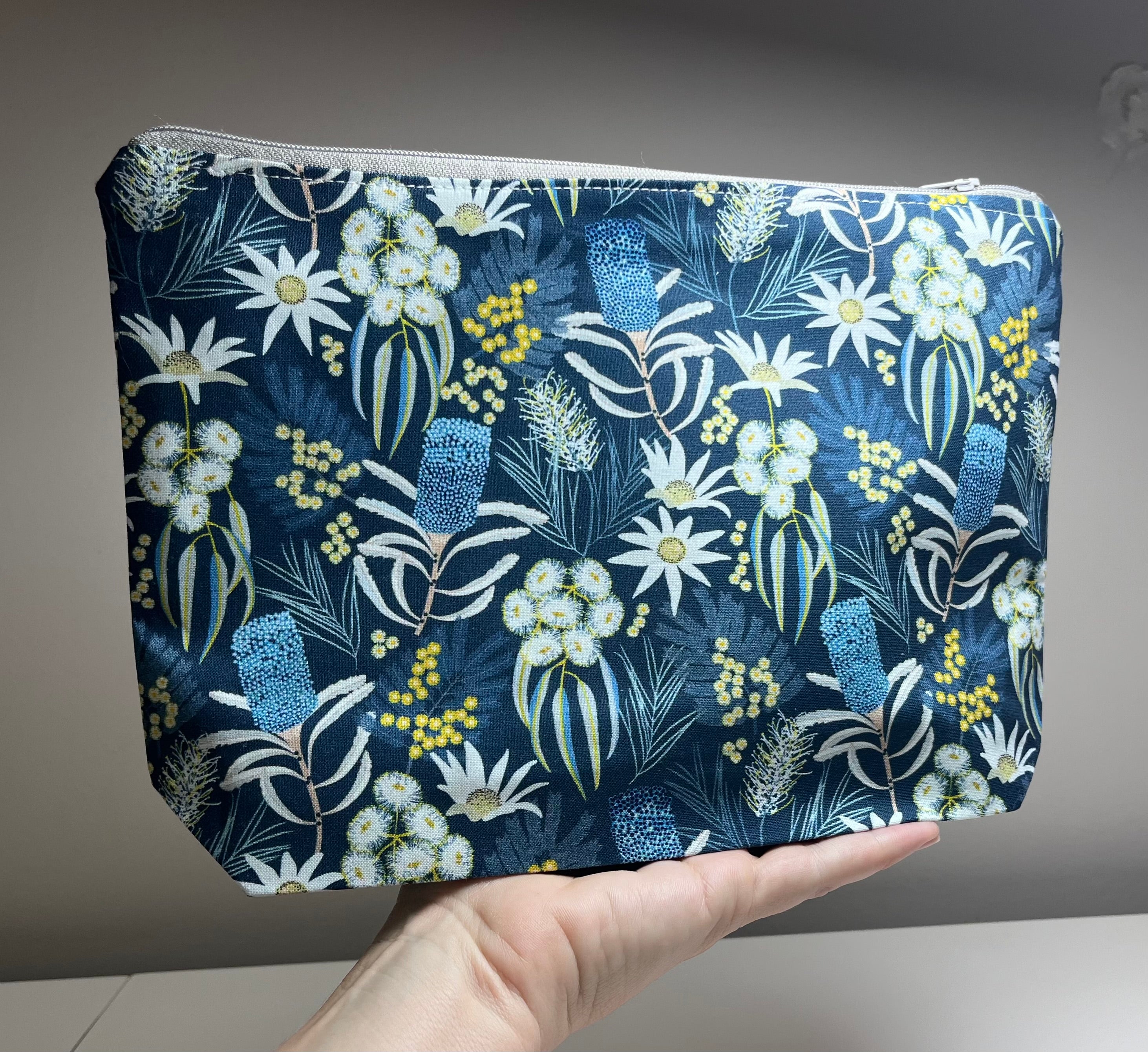Blue Australian flowers toiletries bag