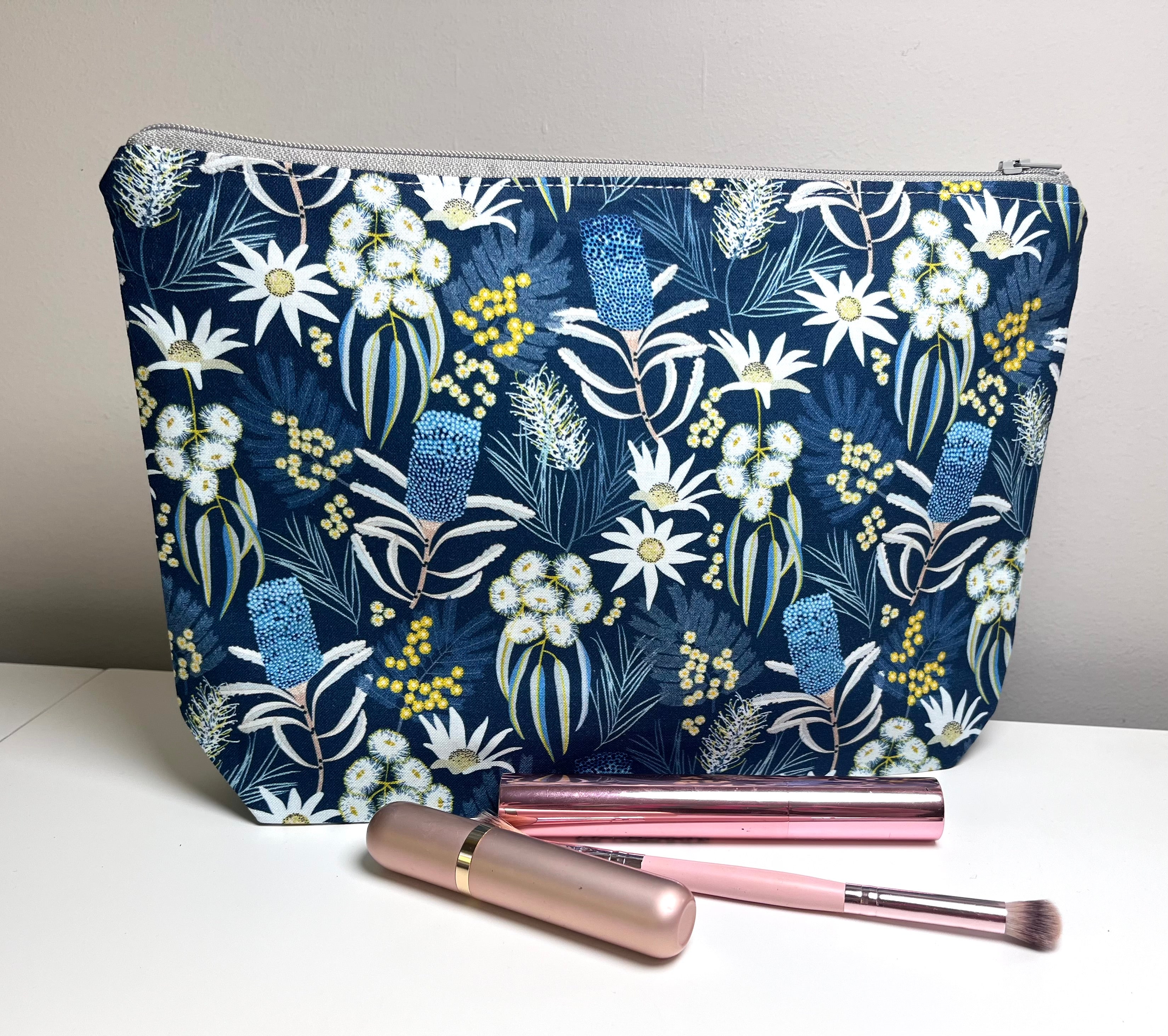 Blue Australian flowers toiletries bag