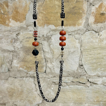 Versatile long necklace with vintage Lucite Beads - 95cm