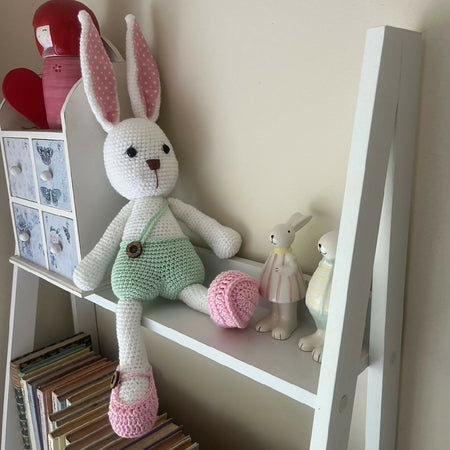 crochet bunny, large