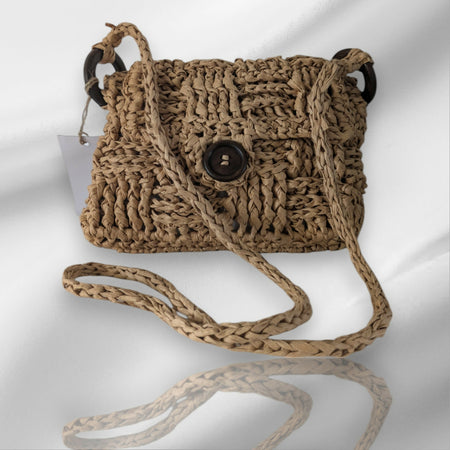 Duck n Weave Small Raffia Hand Bag