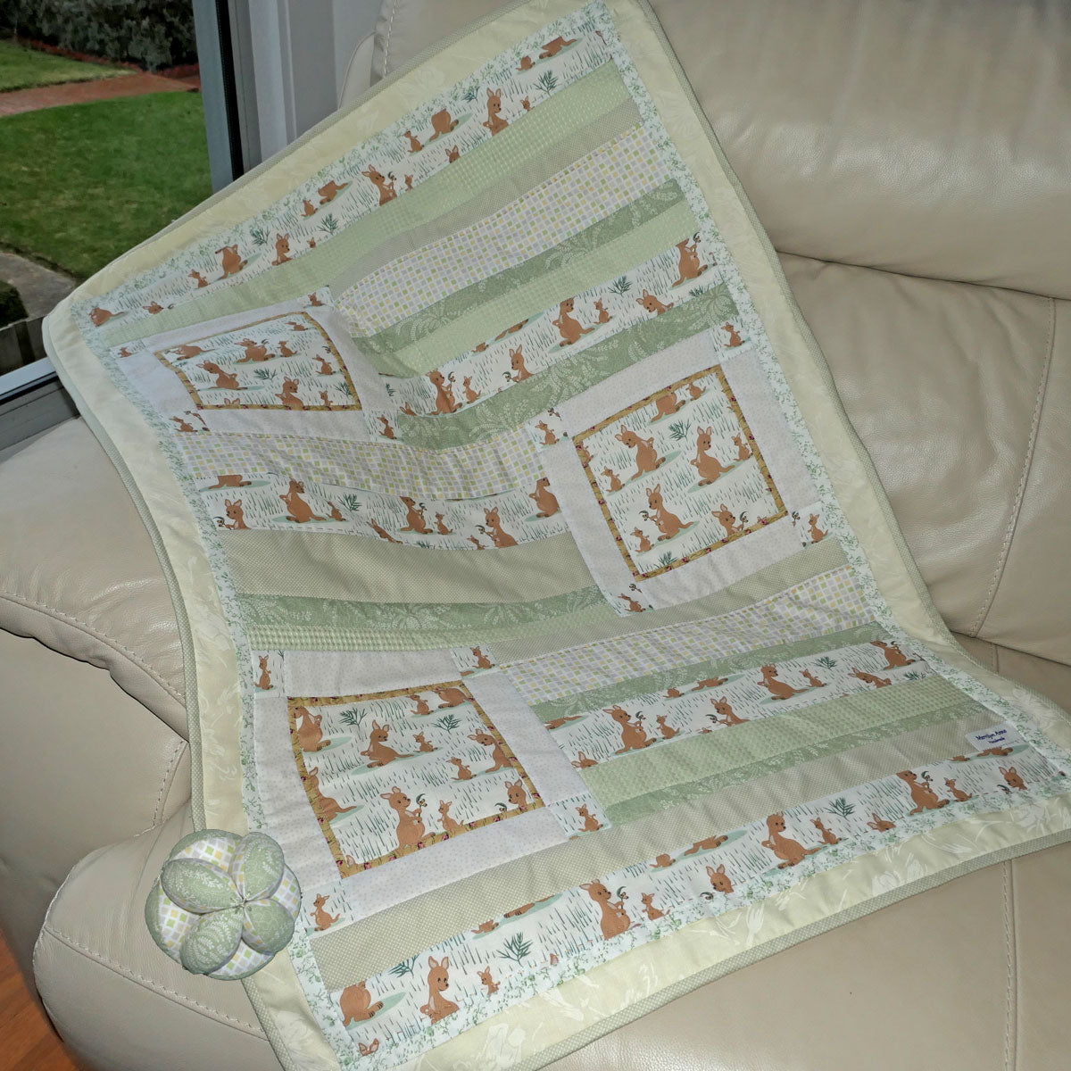 Cot/play quilt, soft ball. Kangaroos.  Australiana.  Handmade