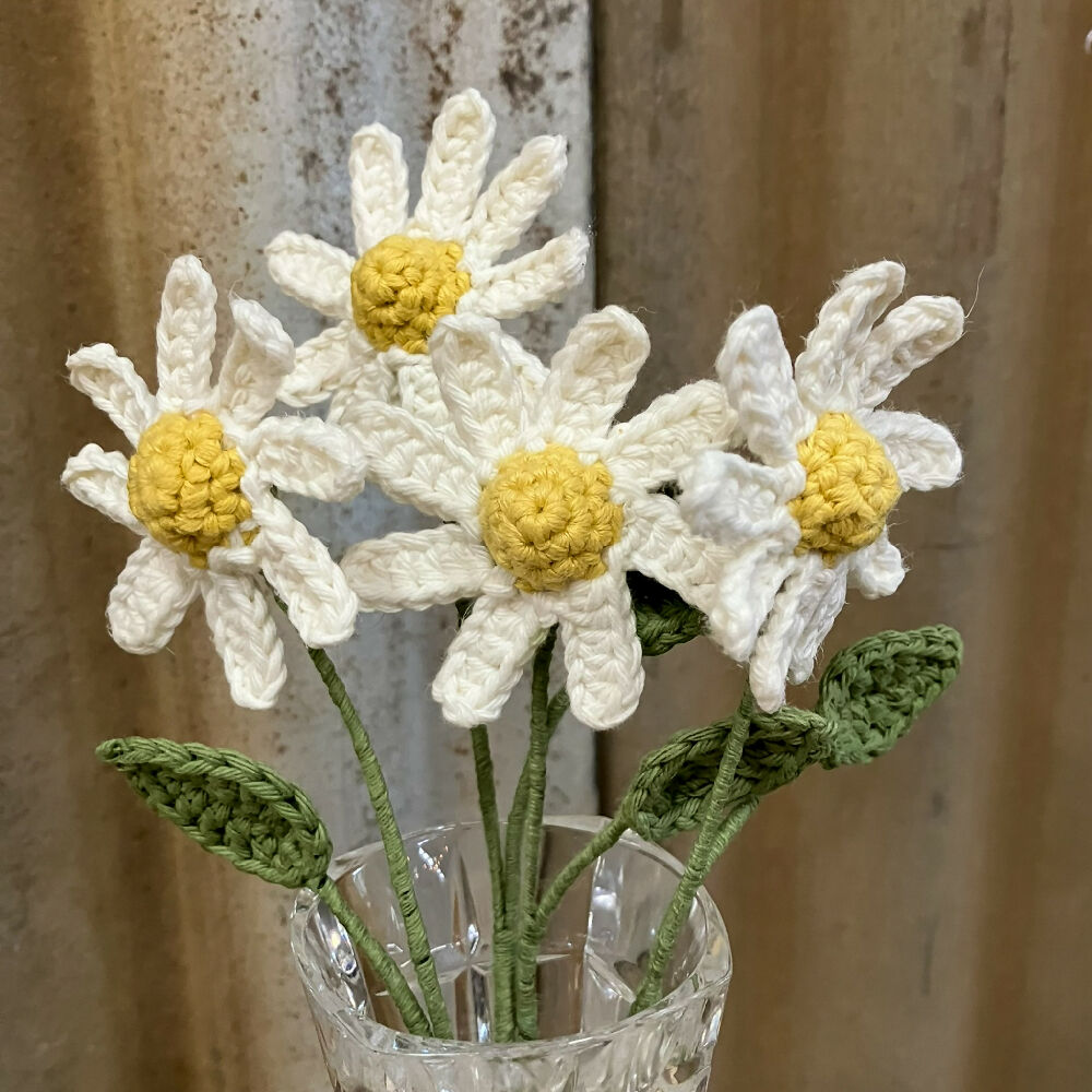 Cotton Crochet Daisy Stem