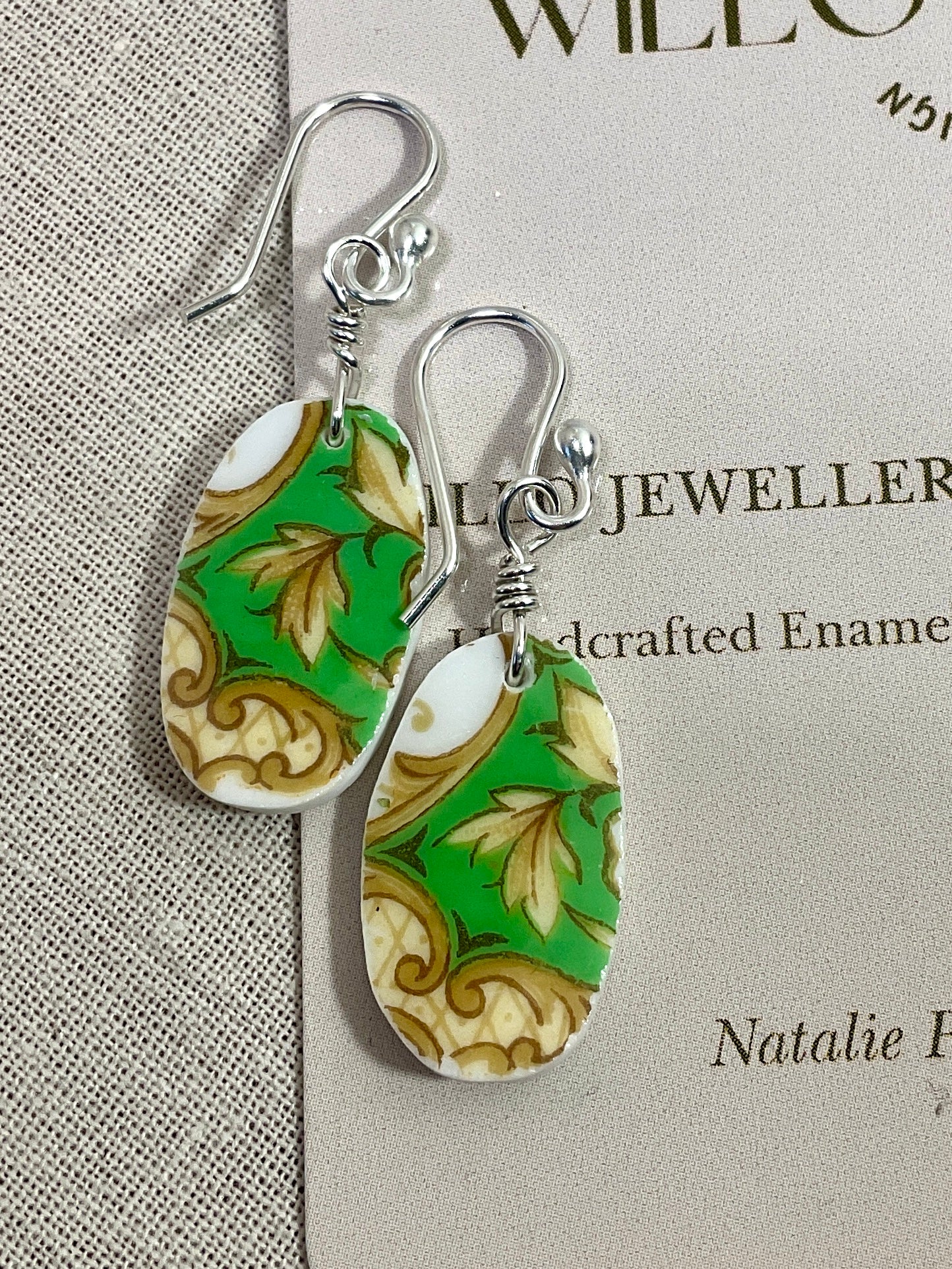 Vintage tea cup earrings. Handmade