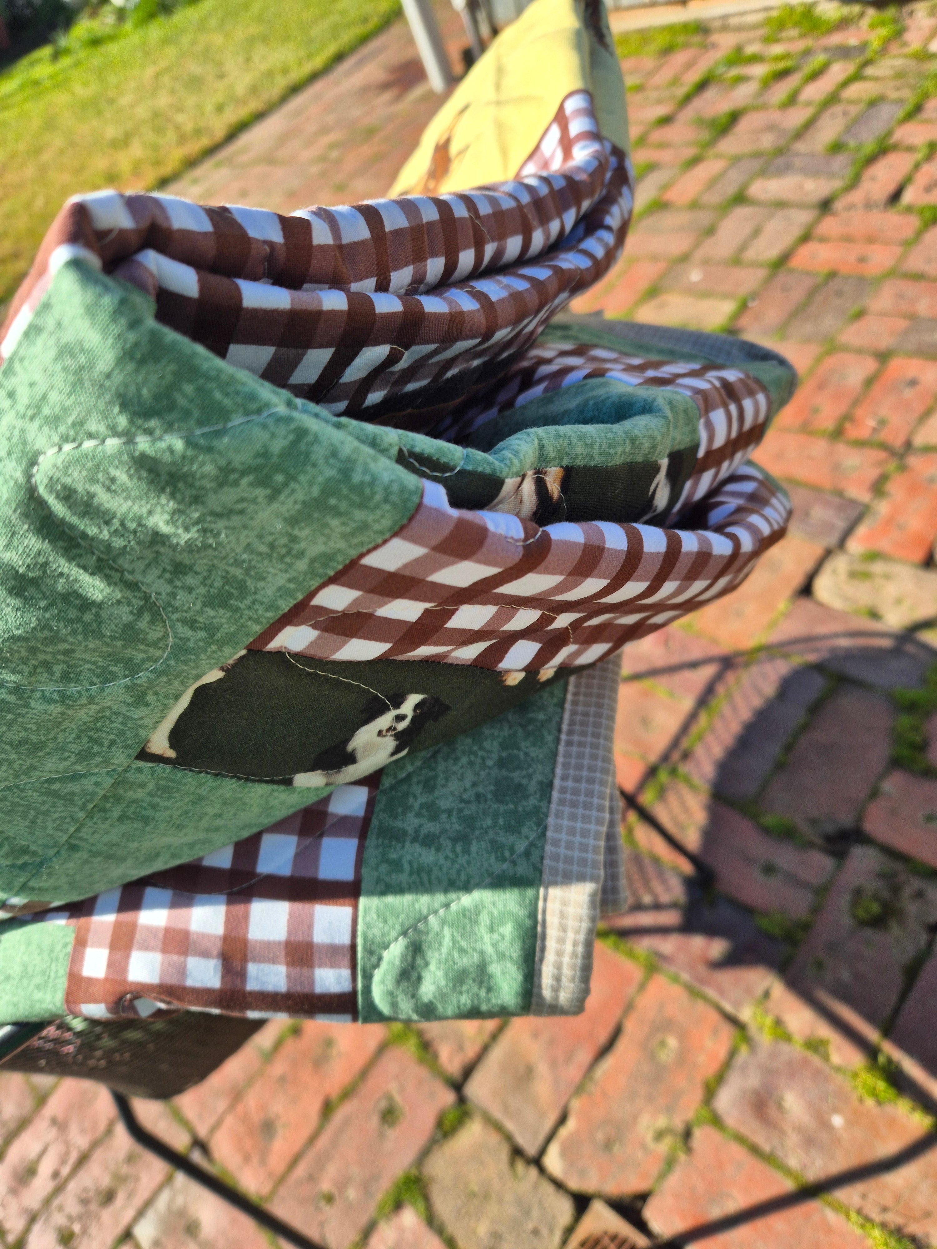 Muster time, Australian working dogs themed double bed sized quilt