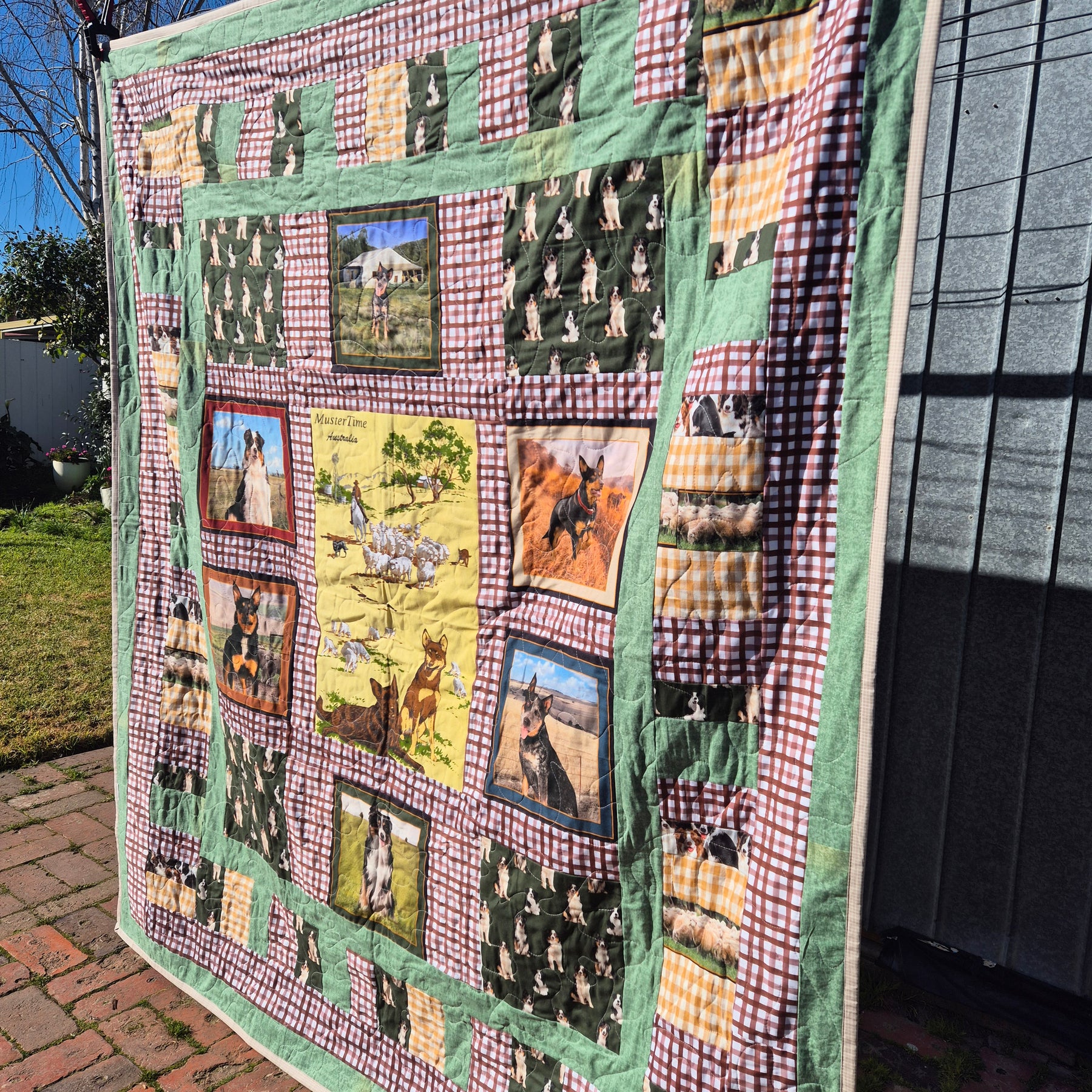 Muster time, Australian working dogs themed double bed sized quilt