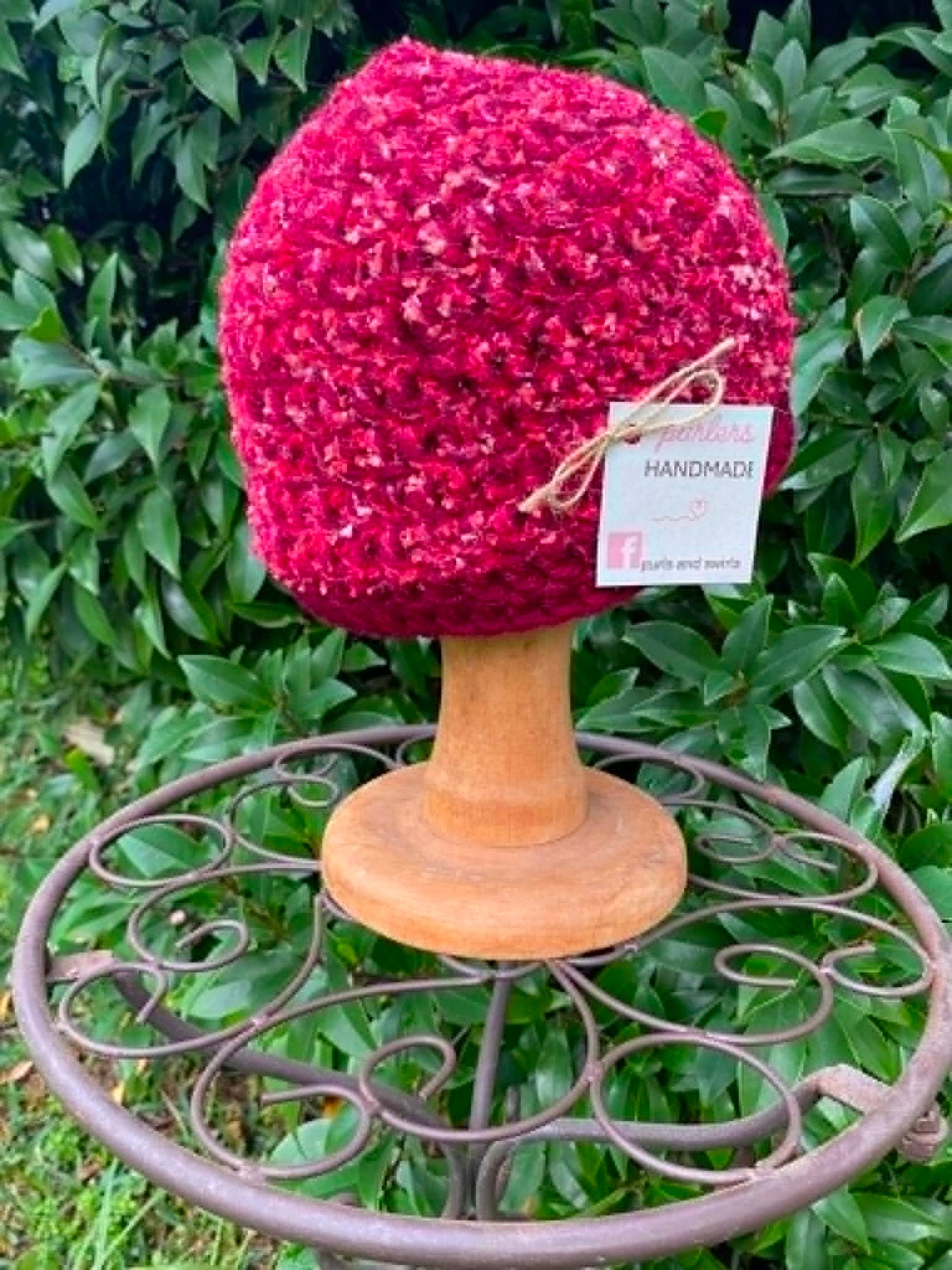 Ladies beanie with subtle sparkle