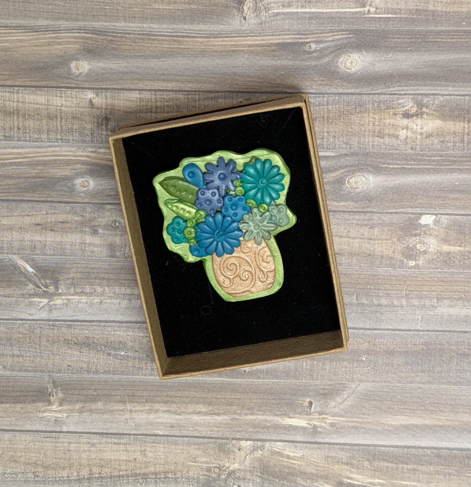 Flower Vase Brooch - Fresh Green
