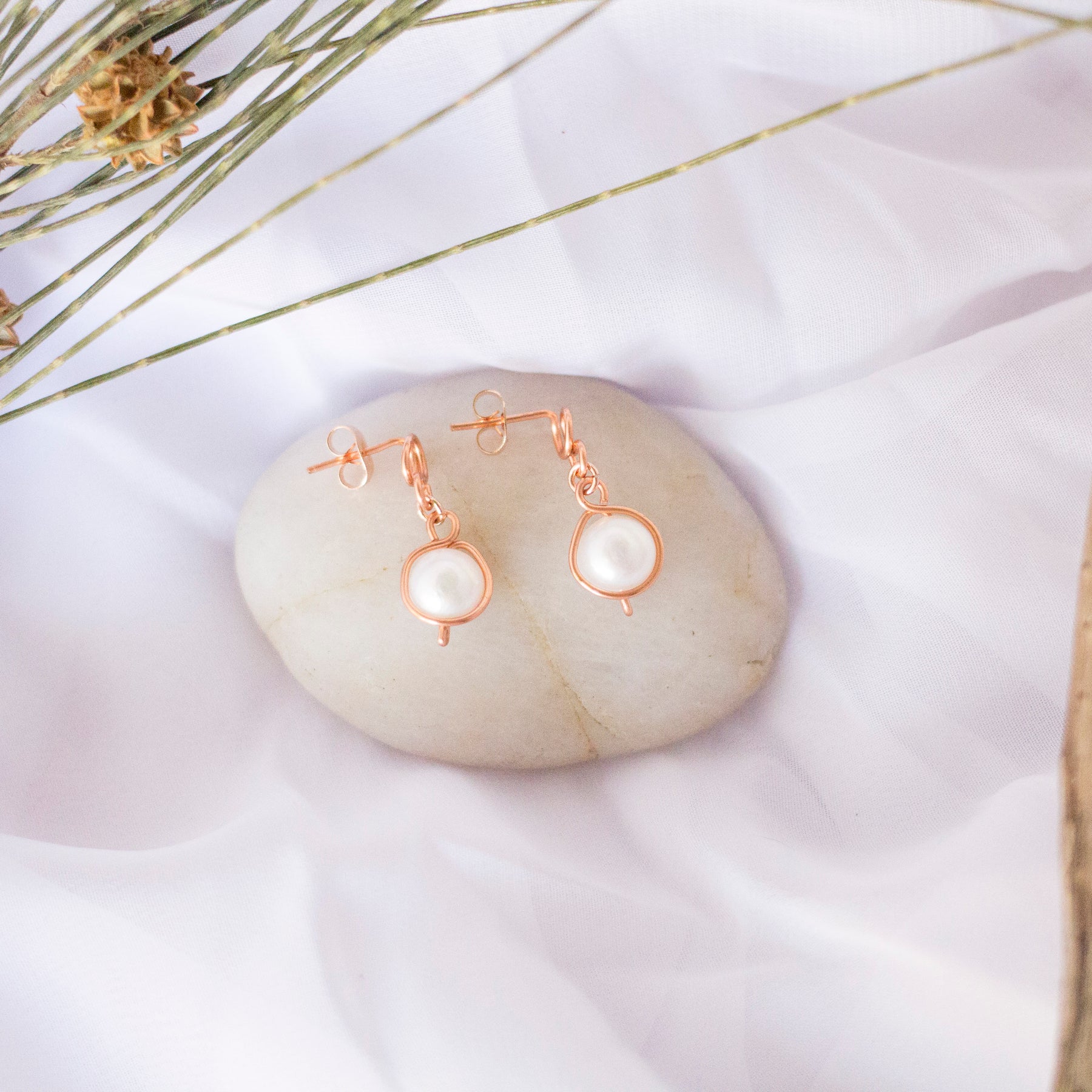 Baroque Pearl Bright Copper Loop Stud Earrings | Rose Gold Coloured