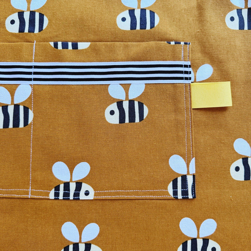 Bees Japanese style cross back kitchen apron. Crafting, gardening, no ties apron.