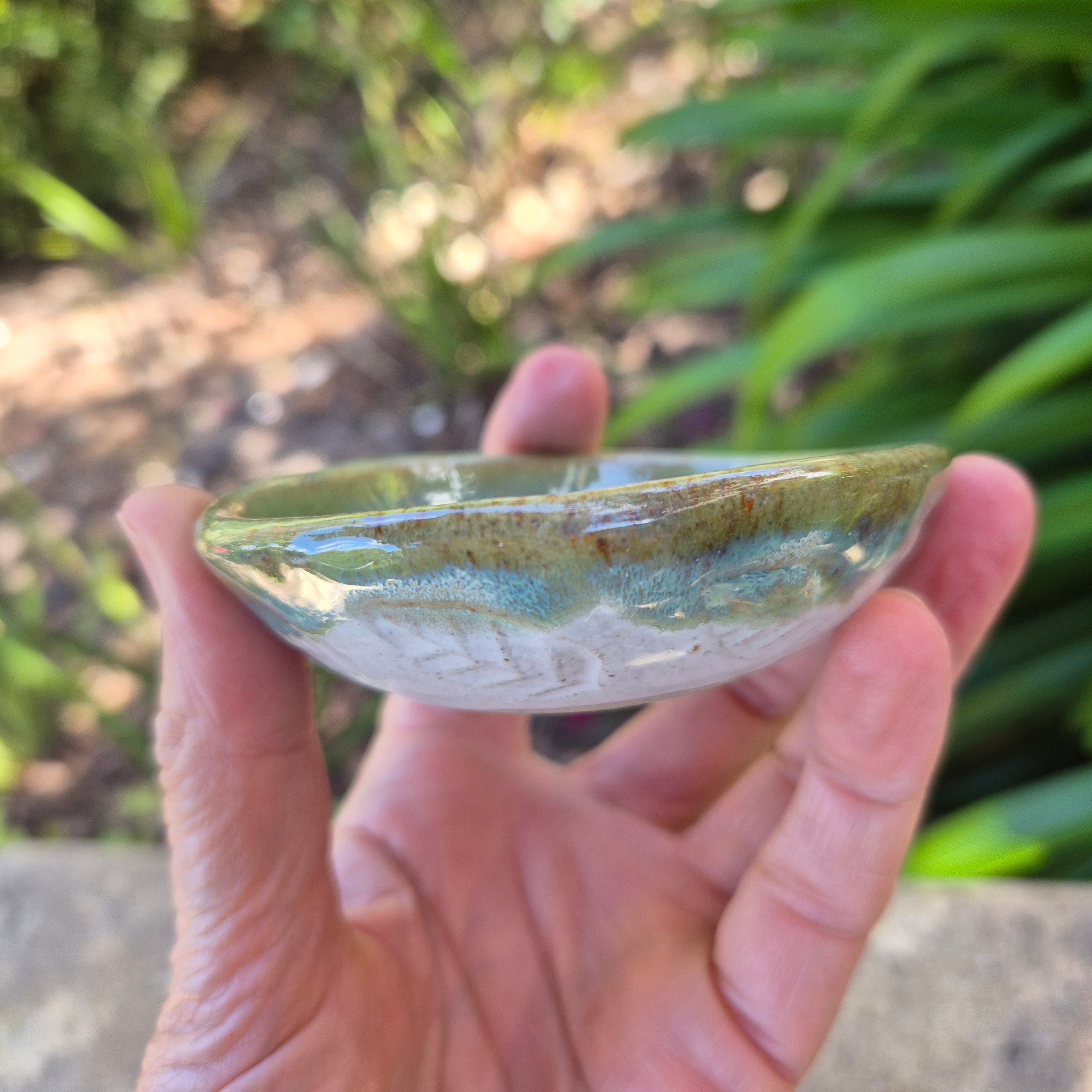 Ceramic serving dishes, Condiment plates