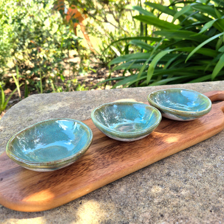 Ceramic serving dishes, Condiment plates