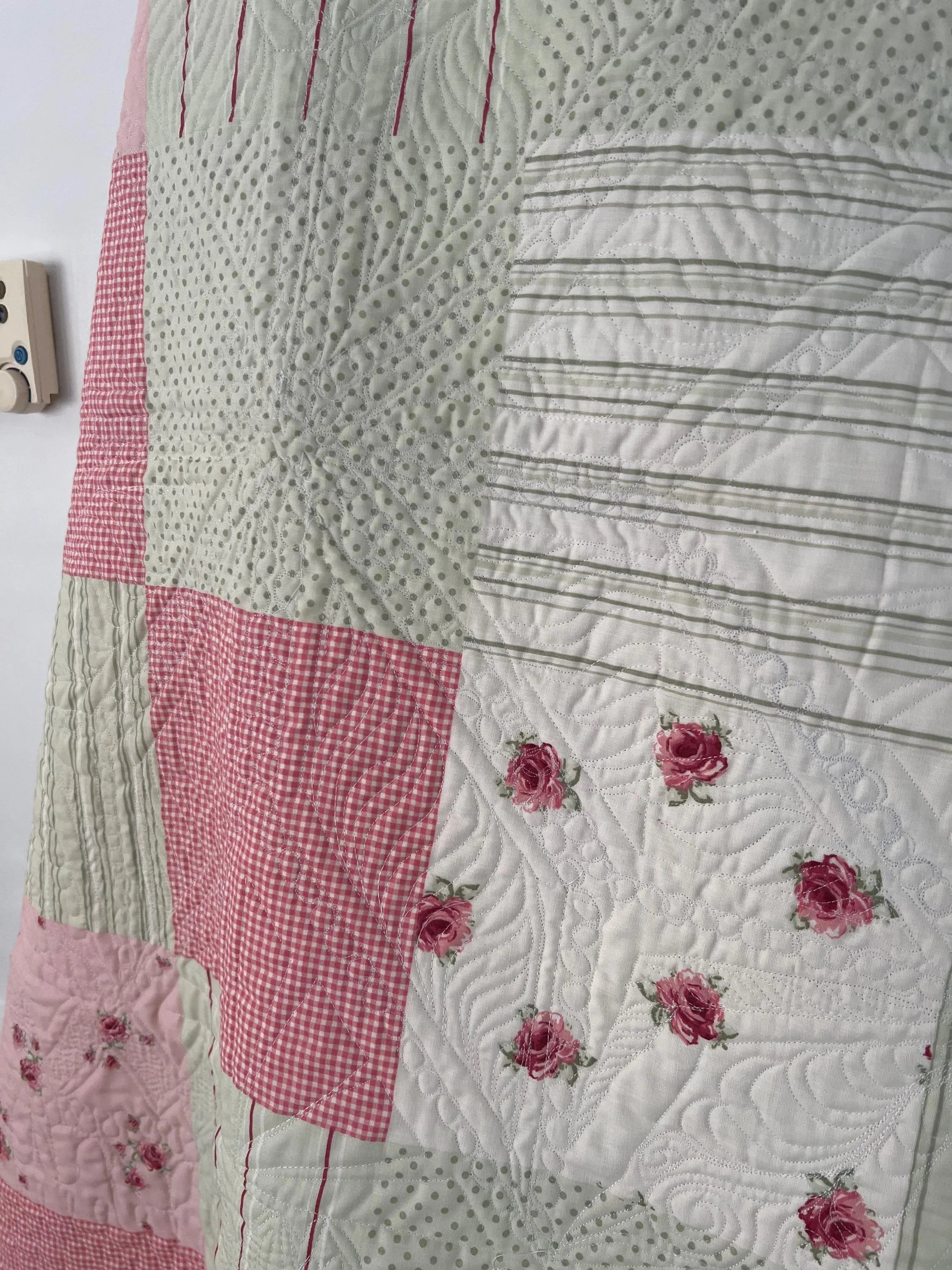 Handmade Cozy Easter Star Quilt: Spring Holiday Decor