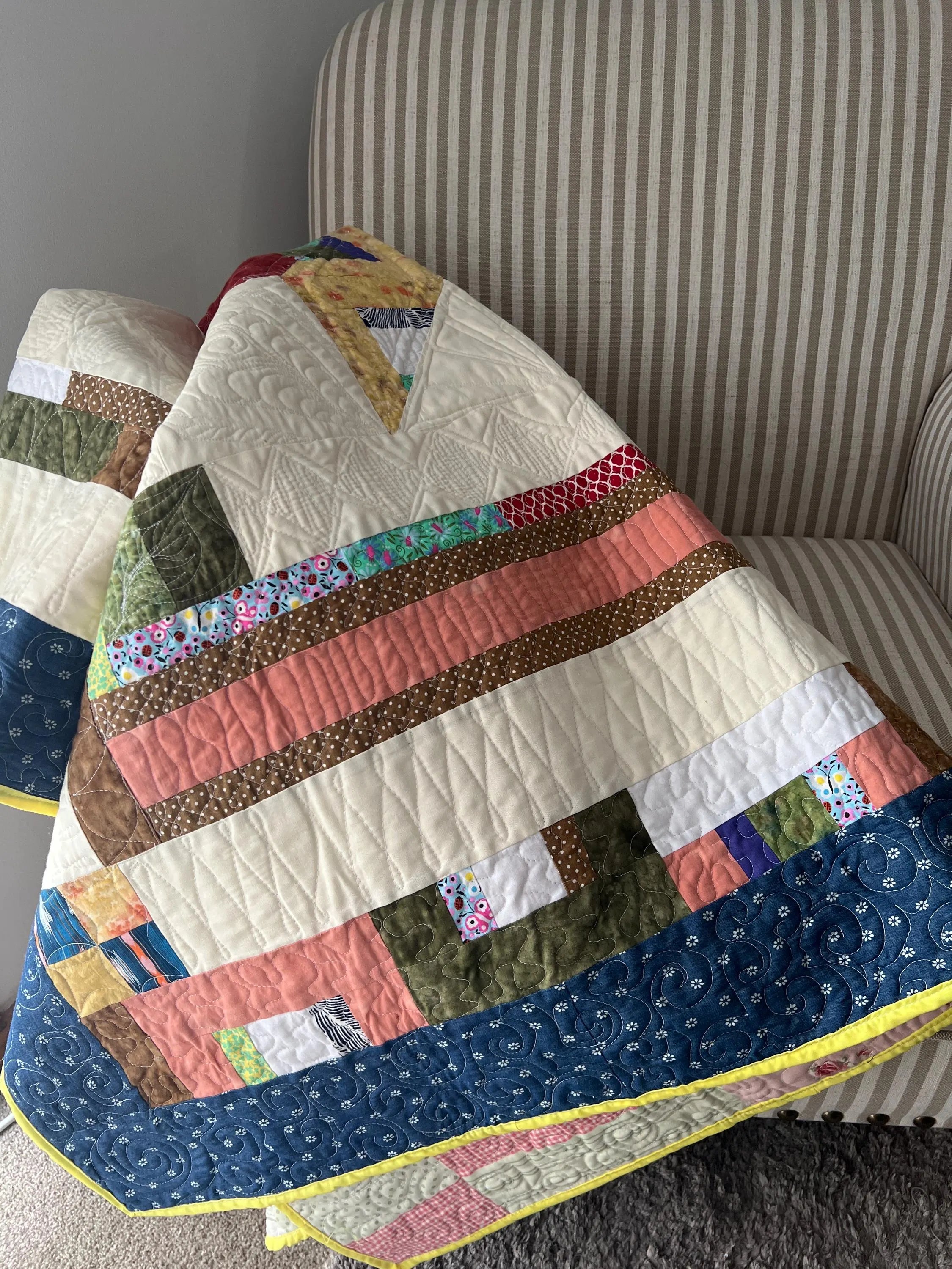 Handmade Cozy Easter Star Quilt: Spring Holiday Decor