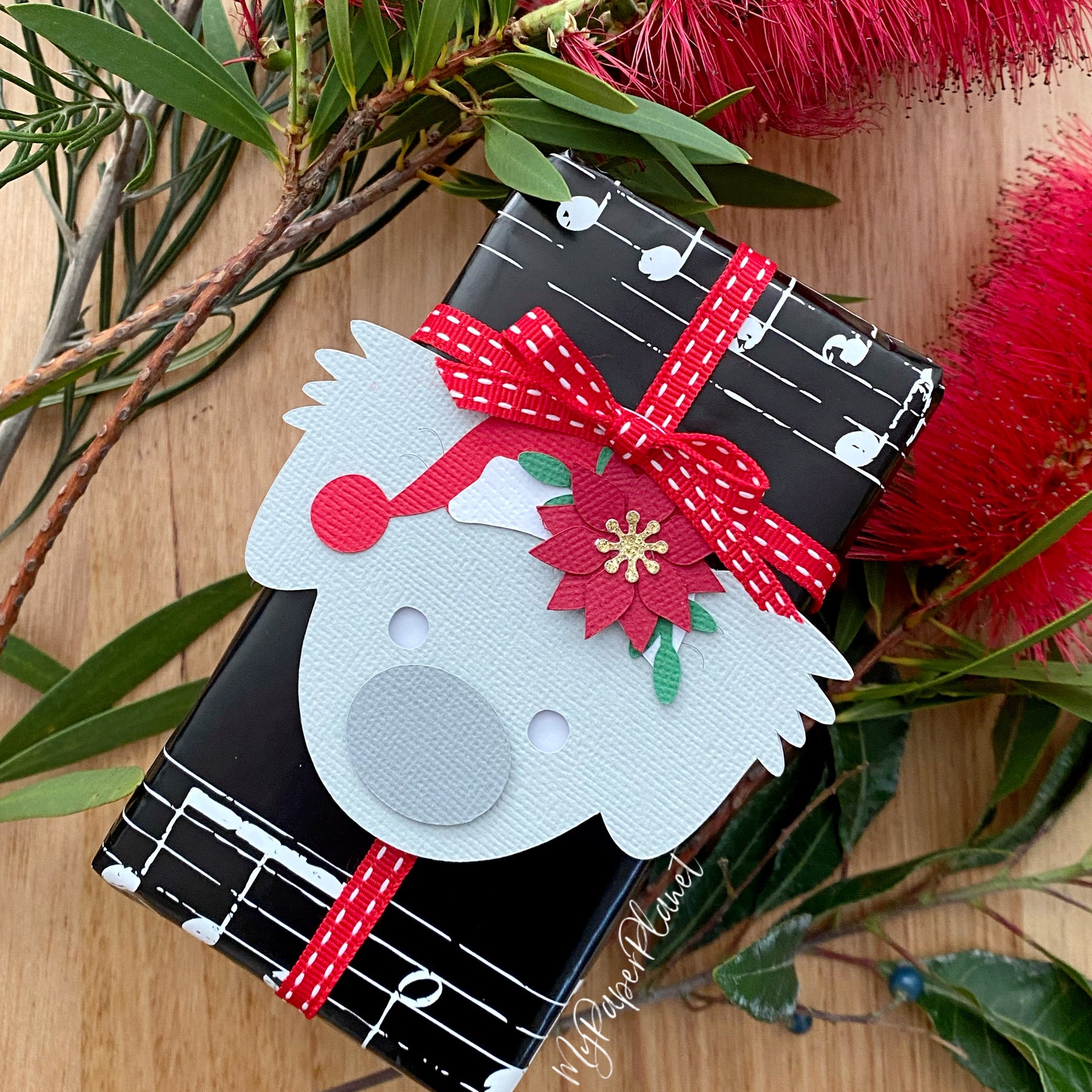 Aussie Christmas Koala gift tags. Xmas gift wrapping.