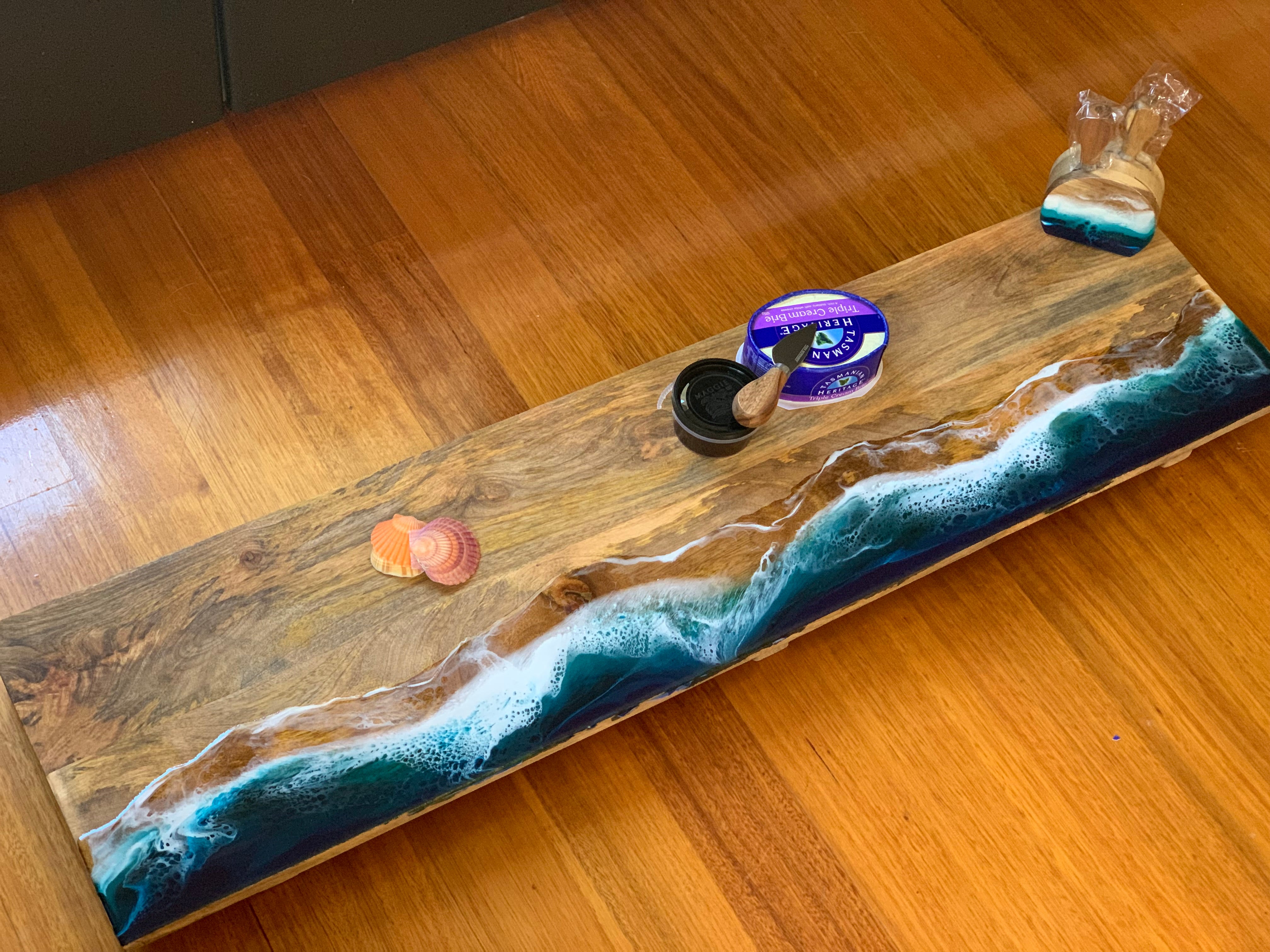 Bold Waves | Serving Board | Charcuterie Board | Christmas Gift | Grazing Board | Home decor | homewares | Handmade