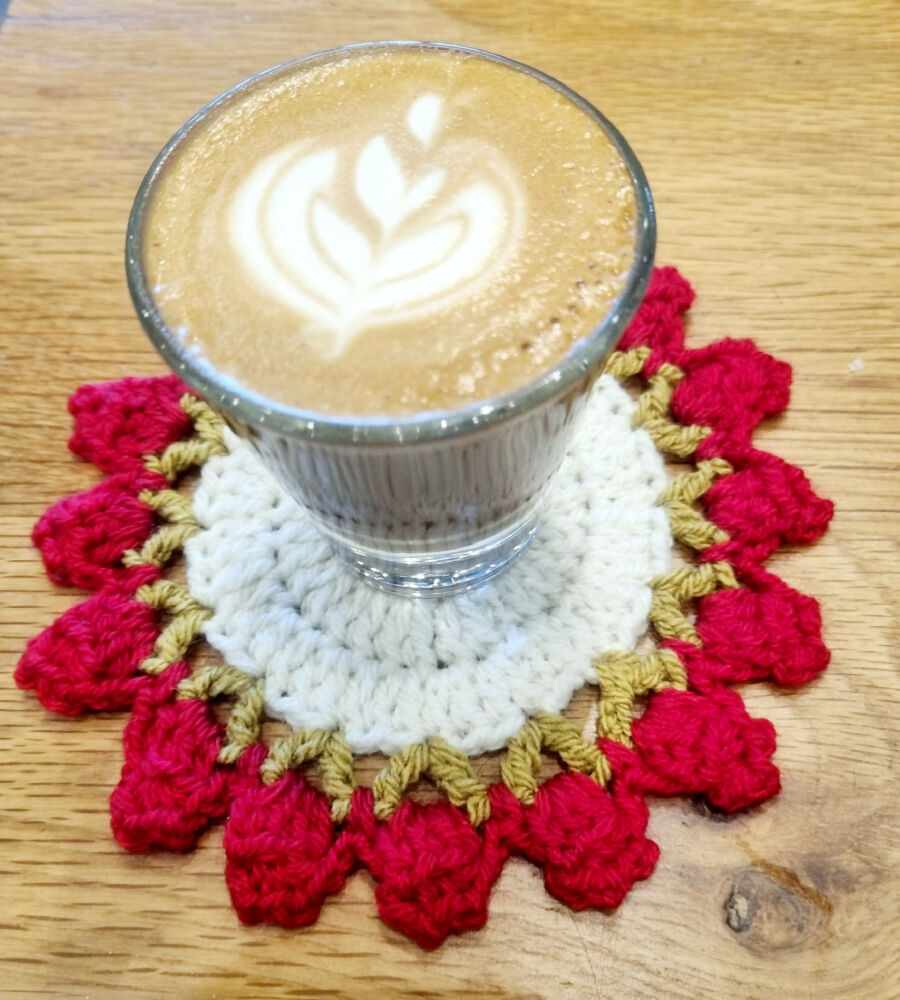 Flower coasters_red