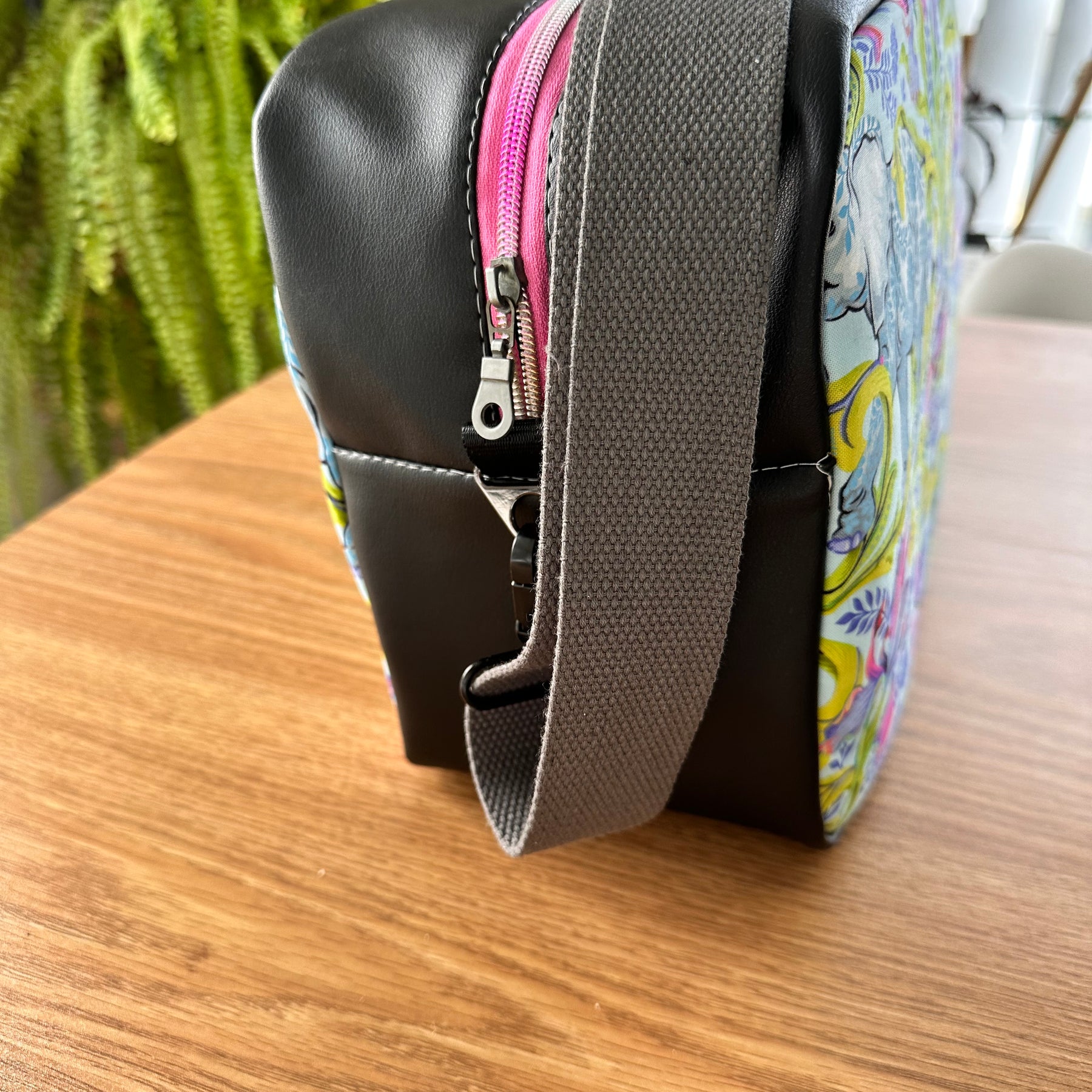 Mila Monster Bag