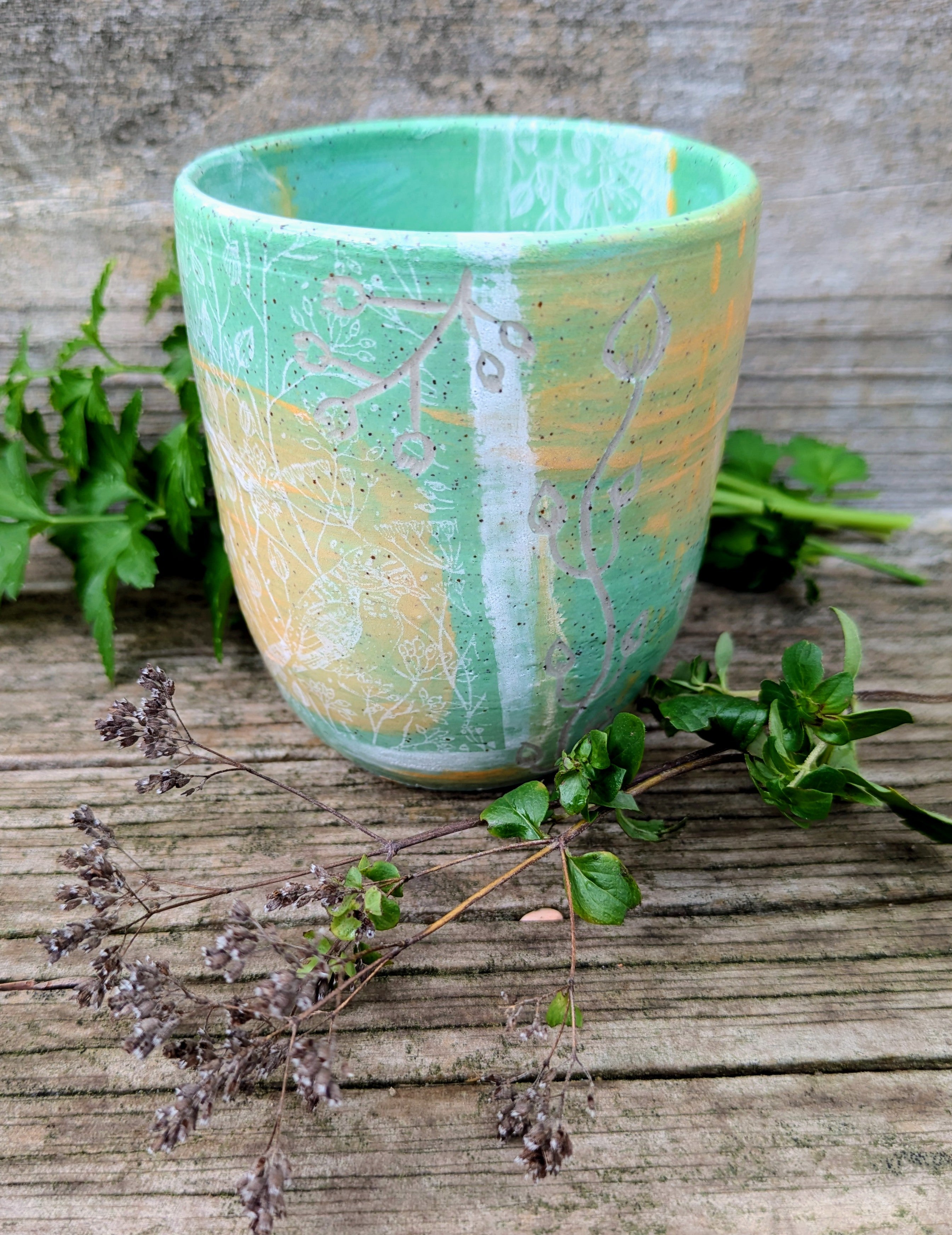 In the garden ~ Tumbler