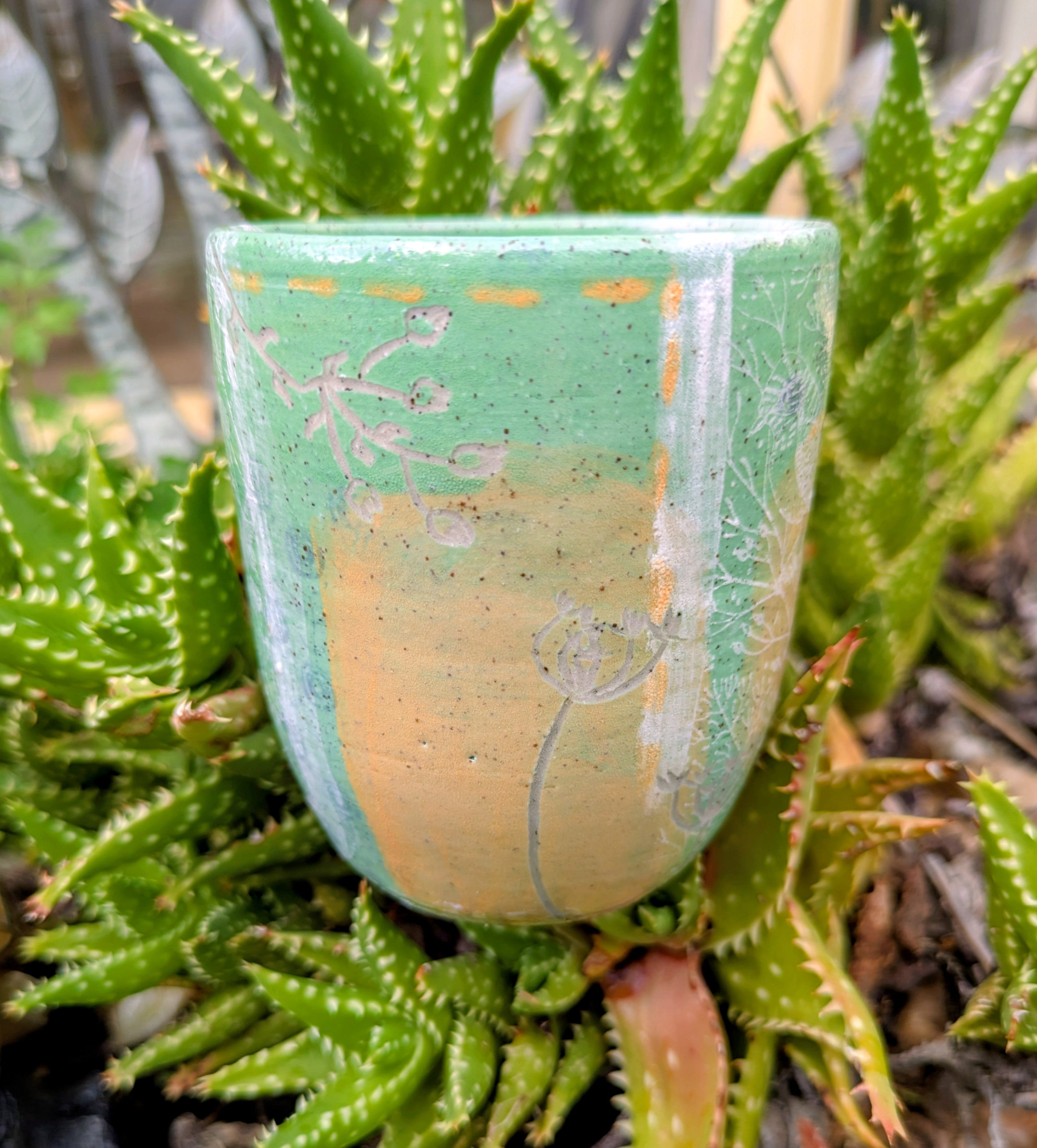 In the garden ~ Tumbler