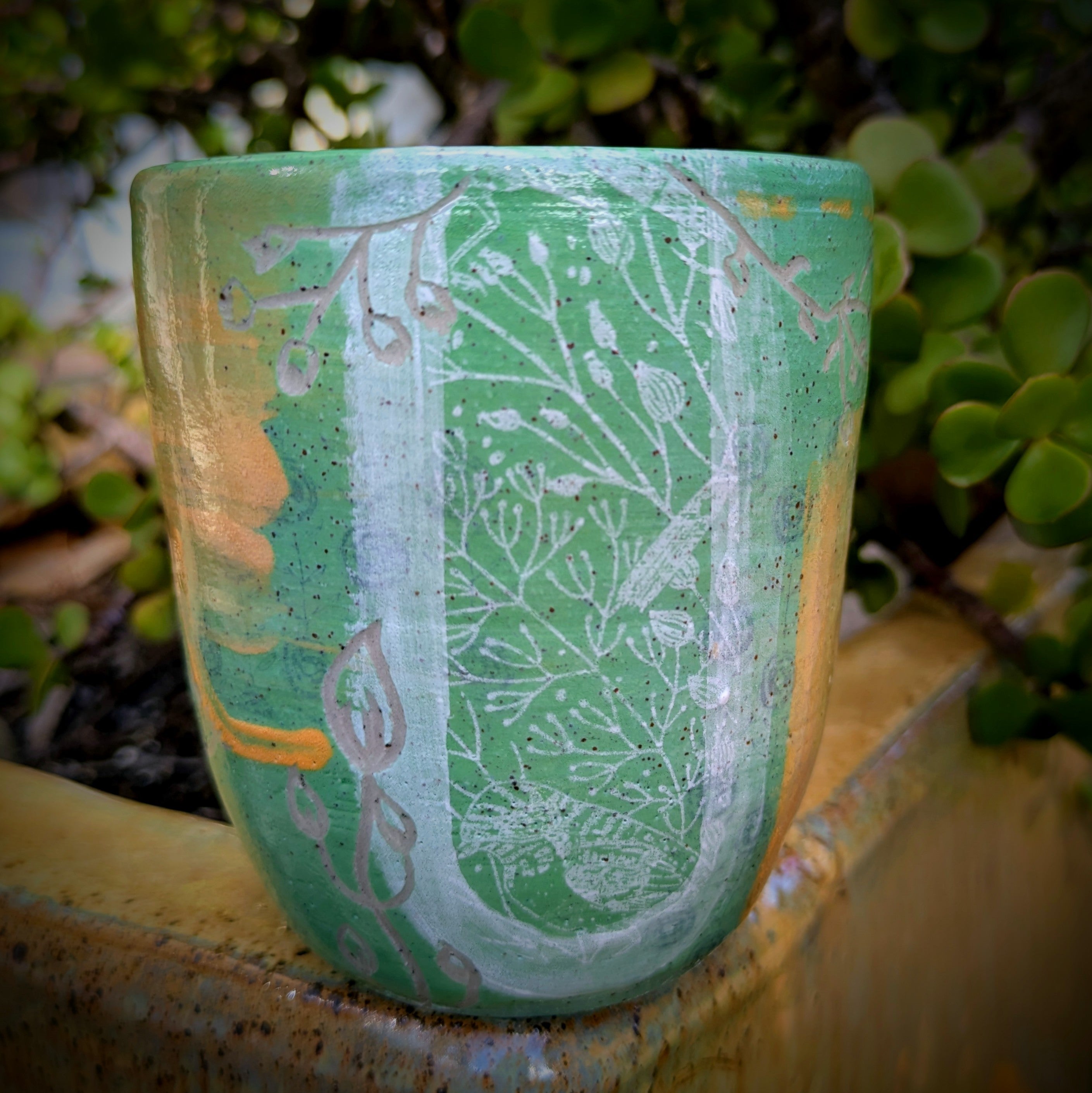 In the garden ~ Tumbler