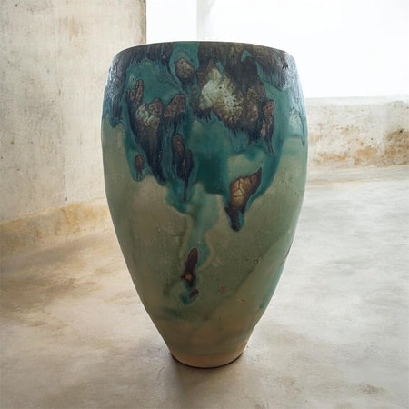 Ceramic vase