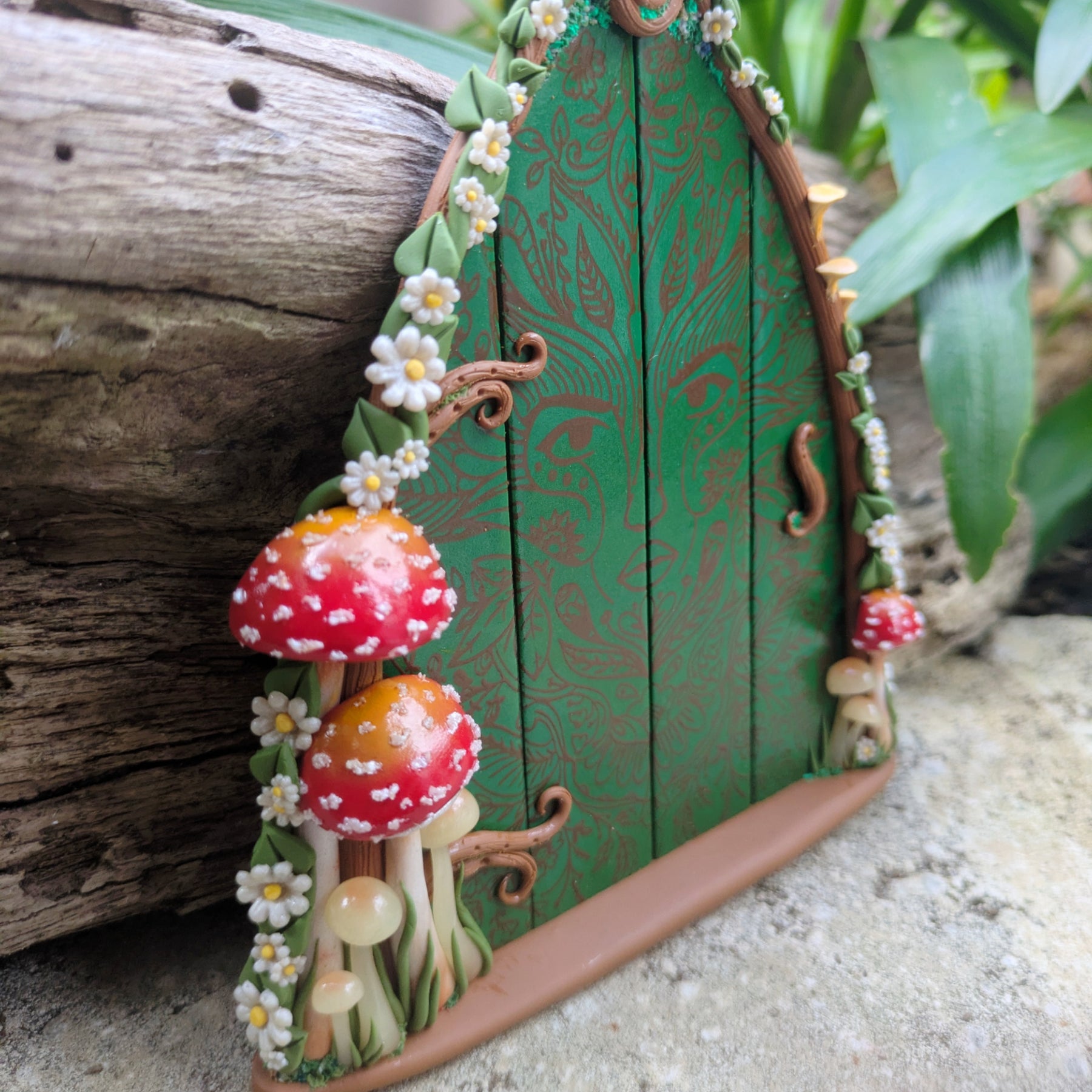 Enchanted Green Lady Woodland Fairy Door