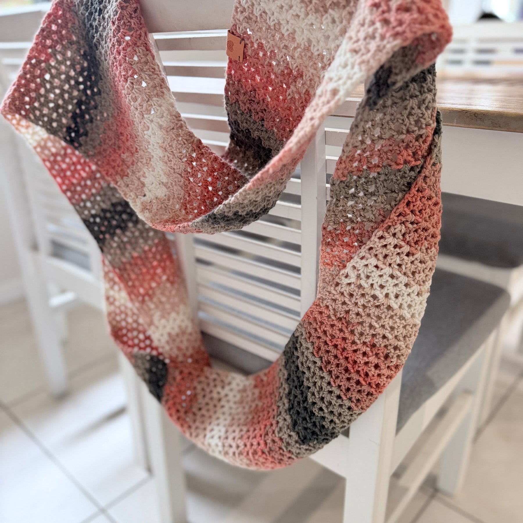 #128 Winter Warmer Ladies Circular scarf