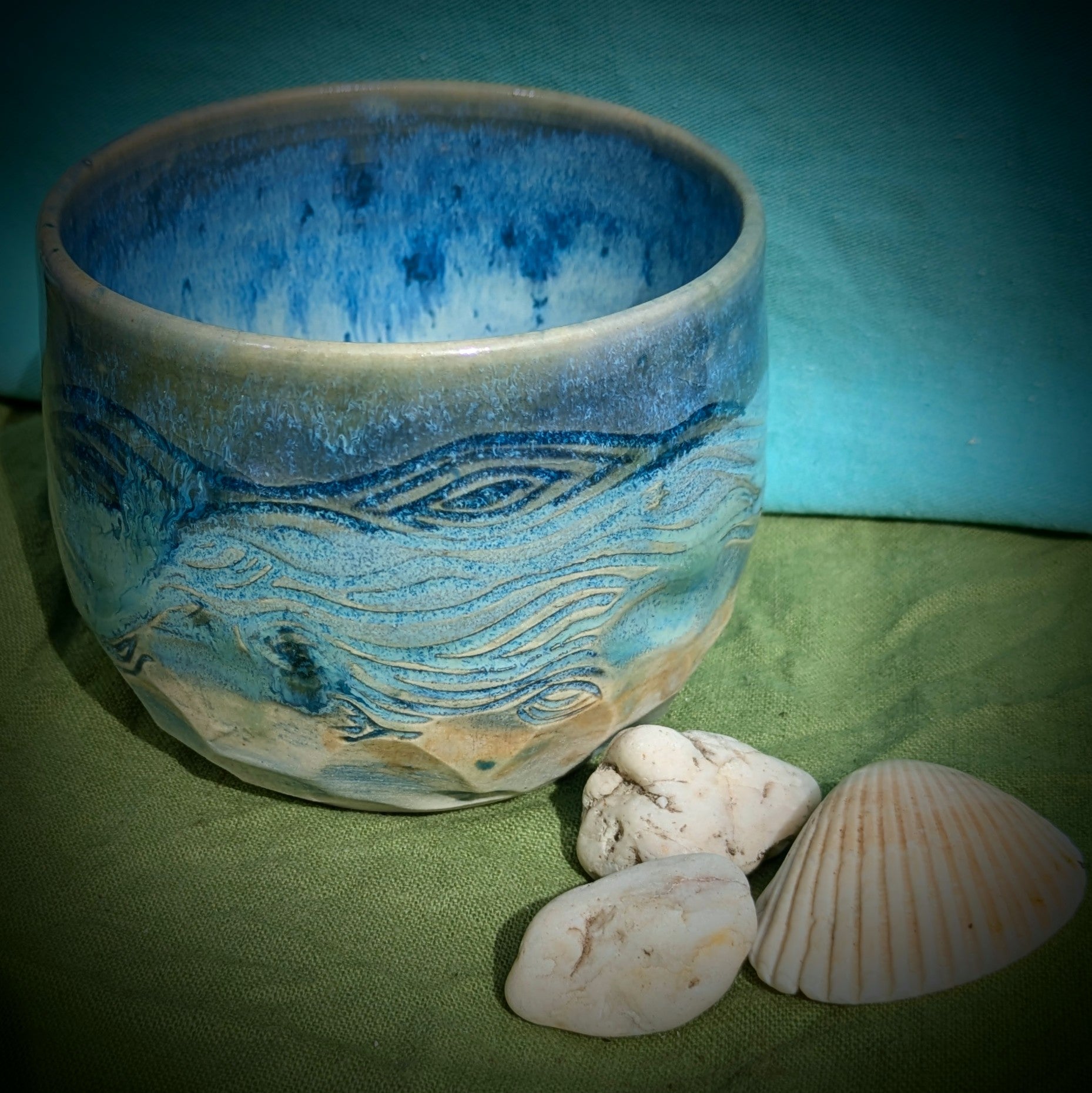 Oceanic cup