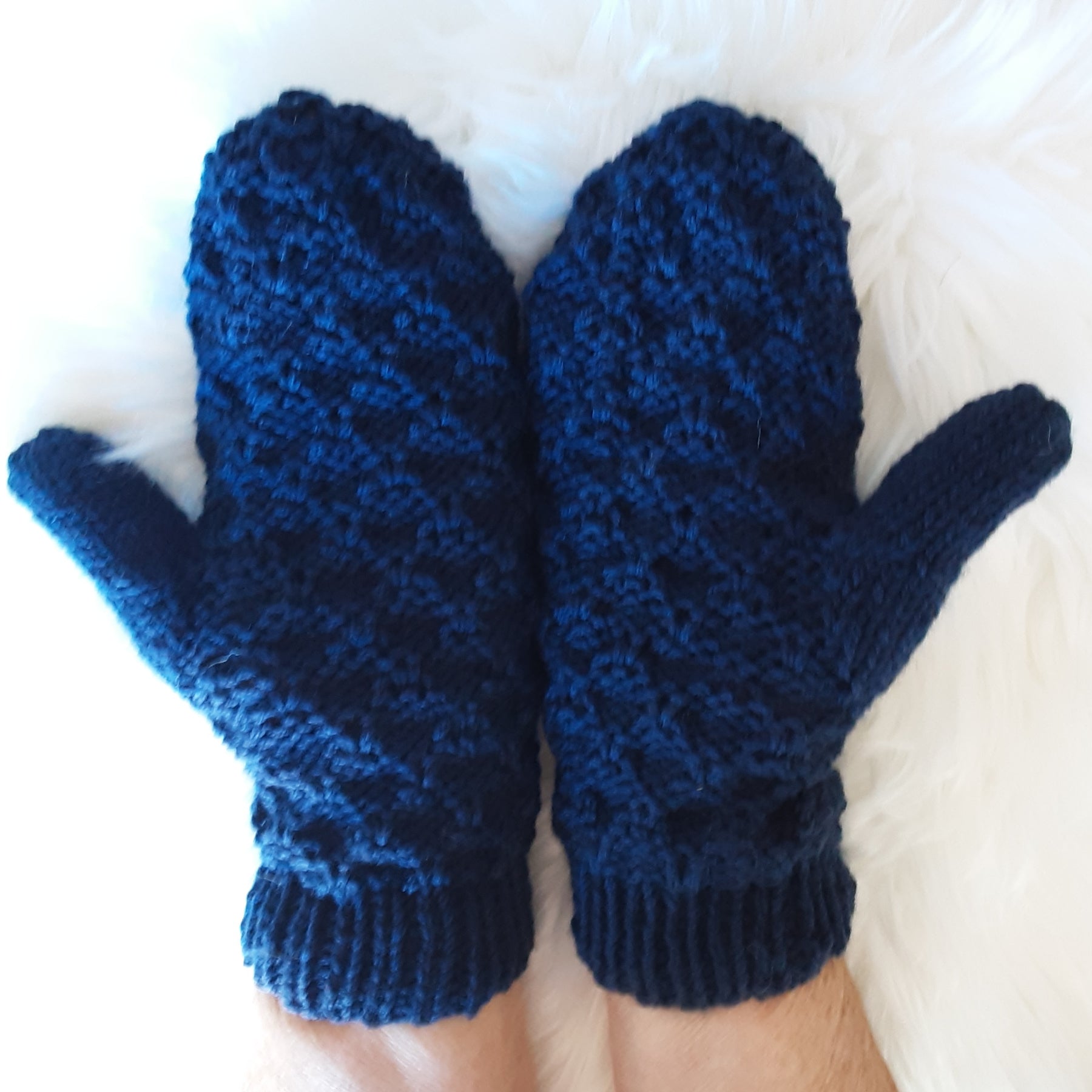 Handknitted fingerless mittens/gloves