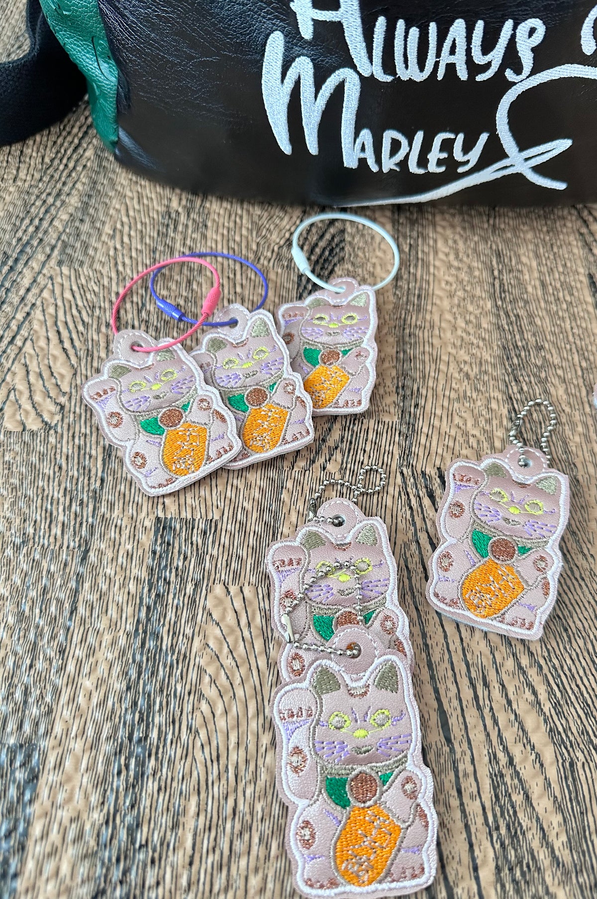 Lucky Cat tag/bookmark