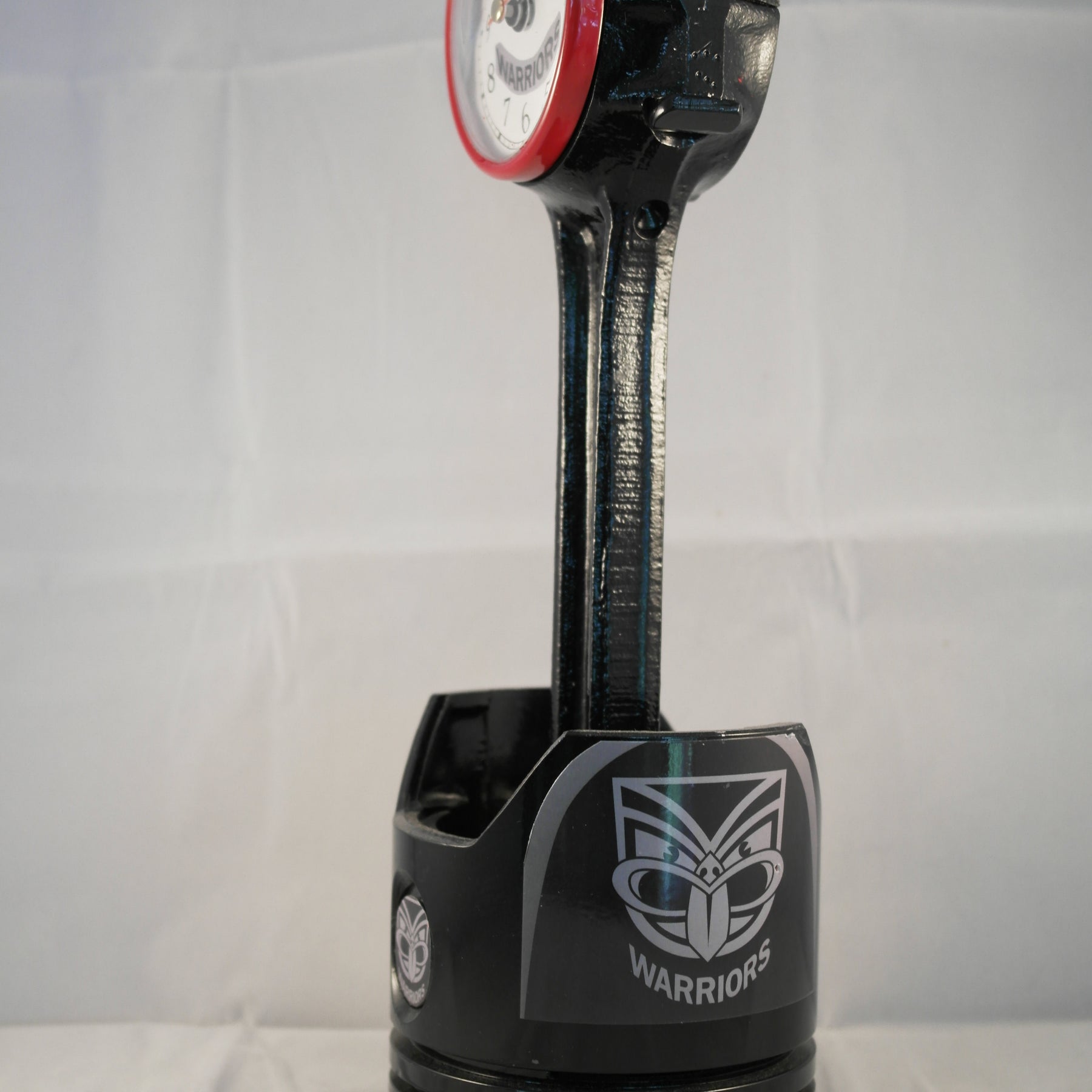 New Zealand Warriors Piston & Rod Desk Clock