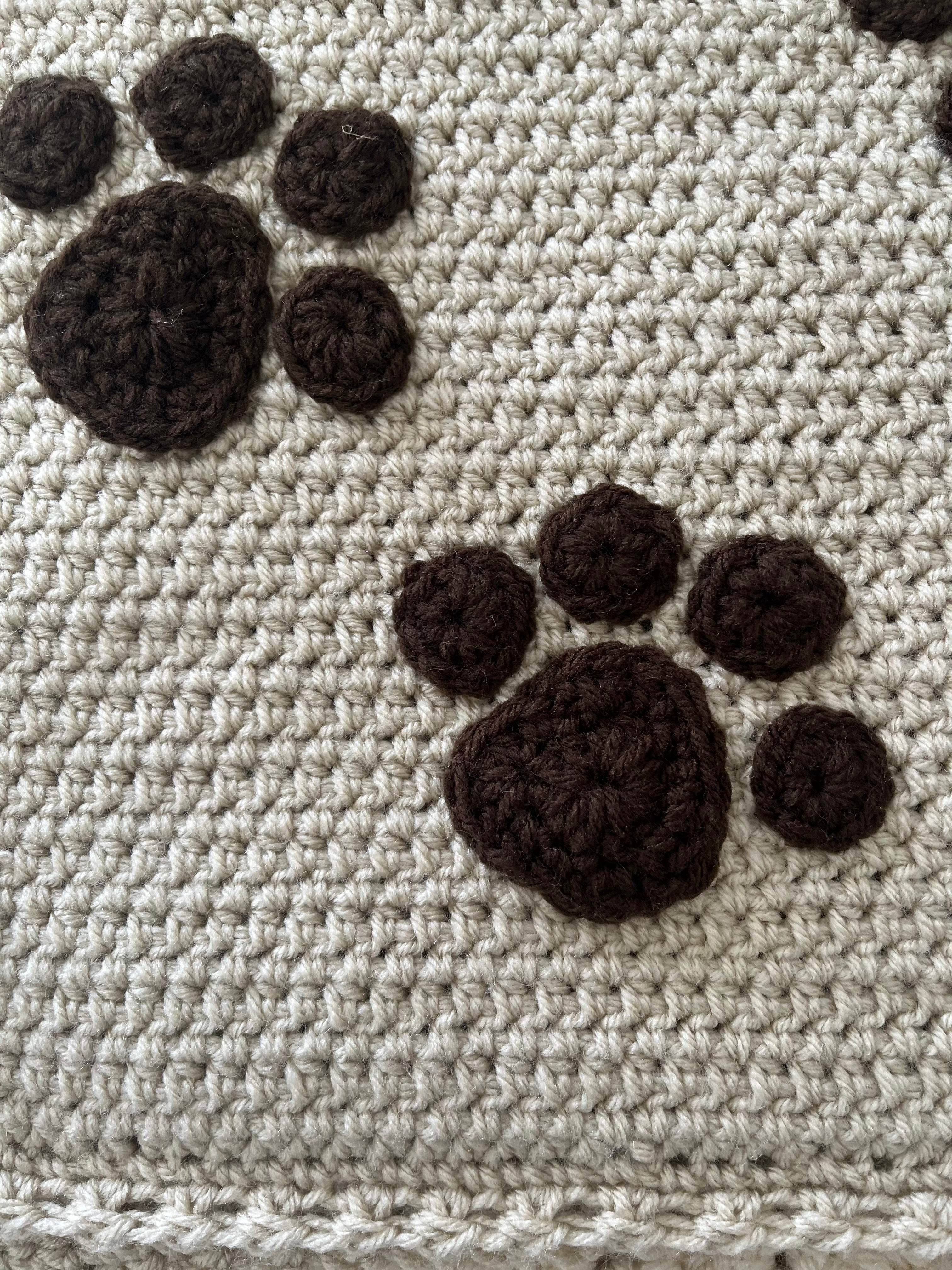 Dog Paw Blanket
