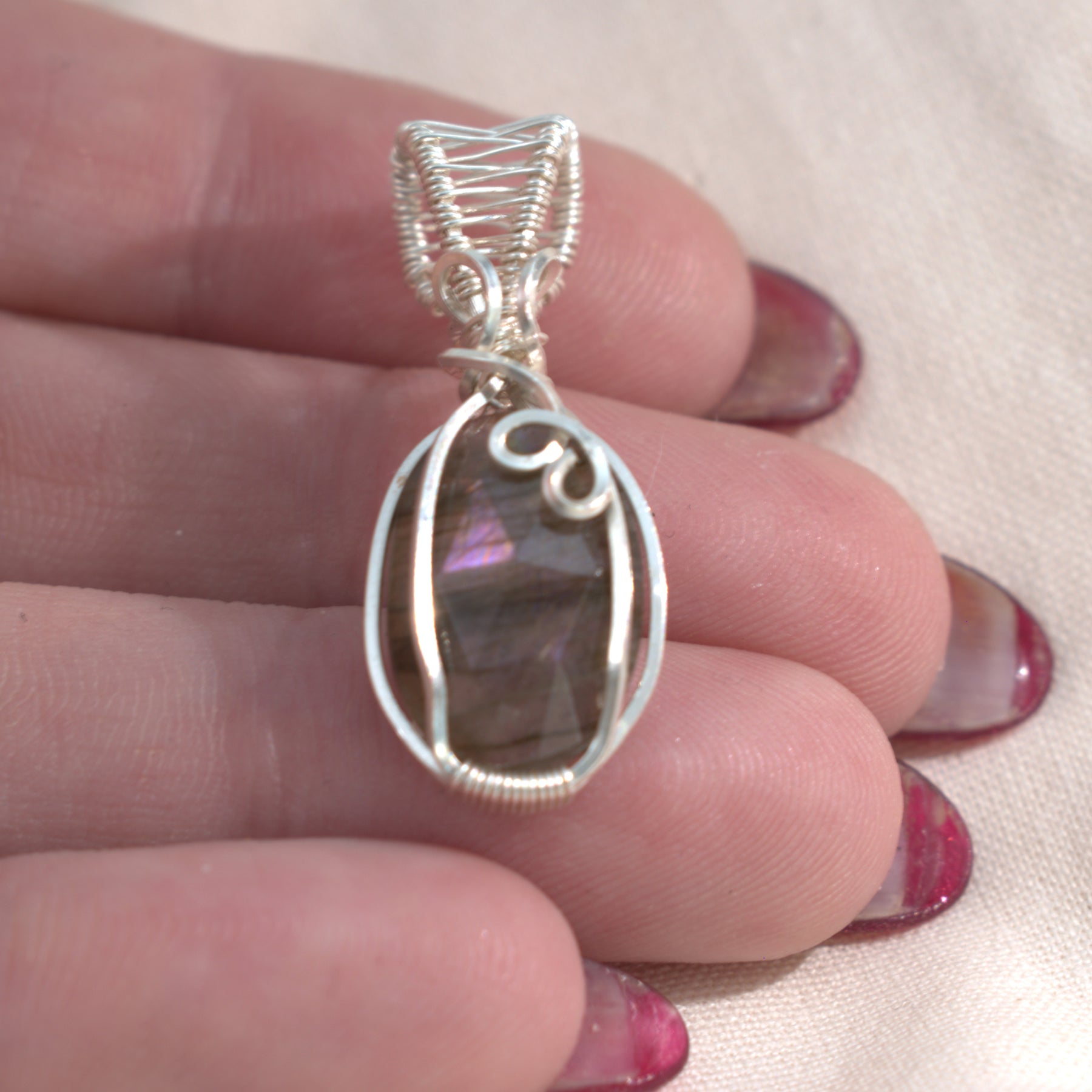 Handmade Wire-wrapped Labradorite Pendant