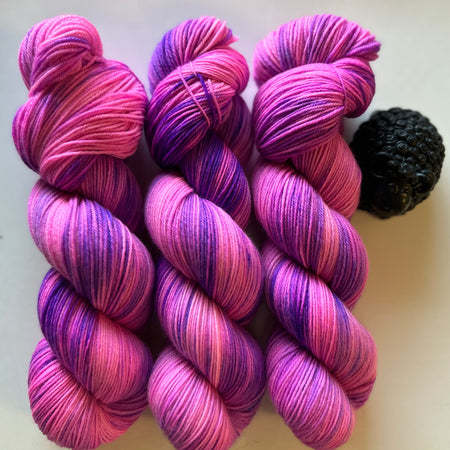 Pink Carnations - 4ply Deluxe Hand Dyed sock Yarn