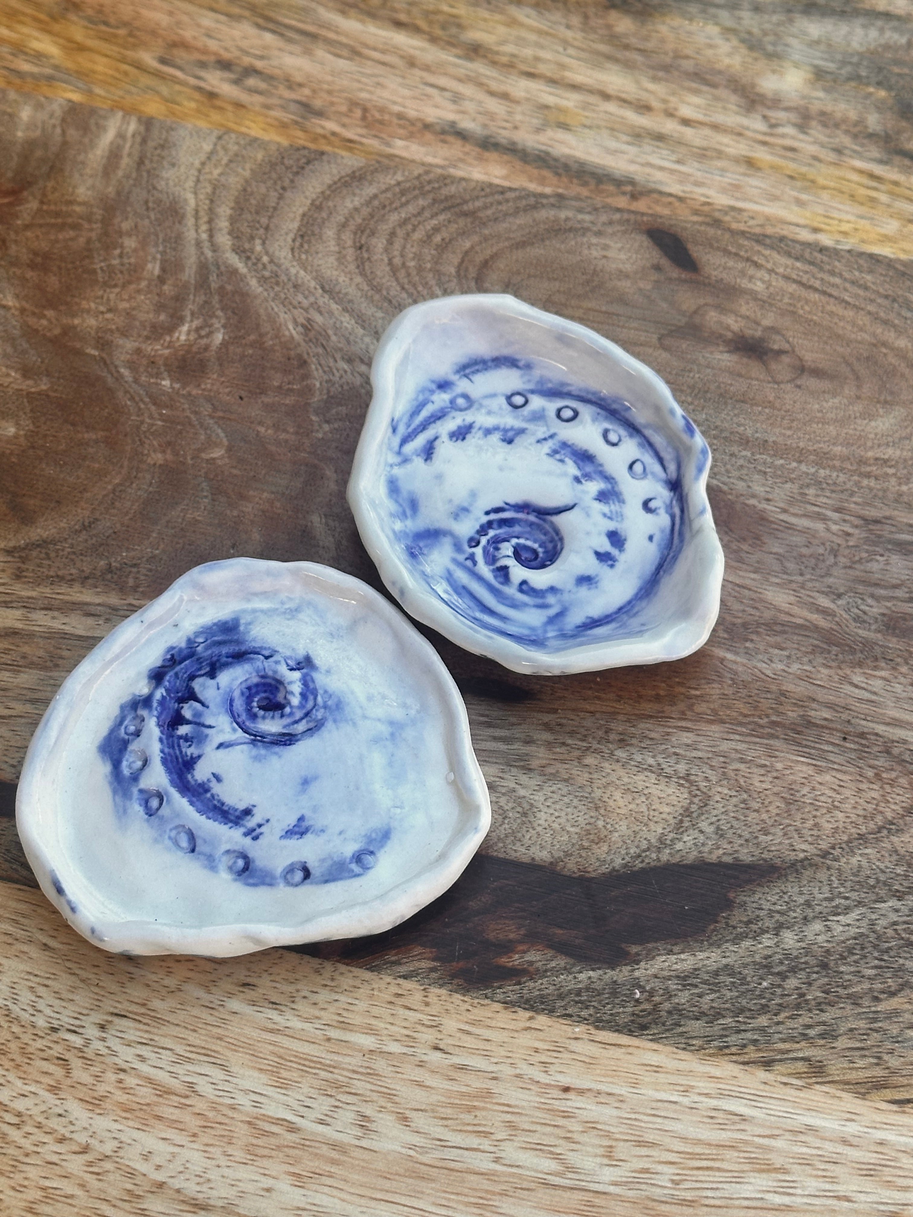 Porcelain Ring Dishes - Shell Seekers - Blue