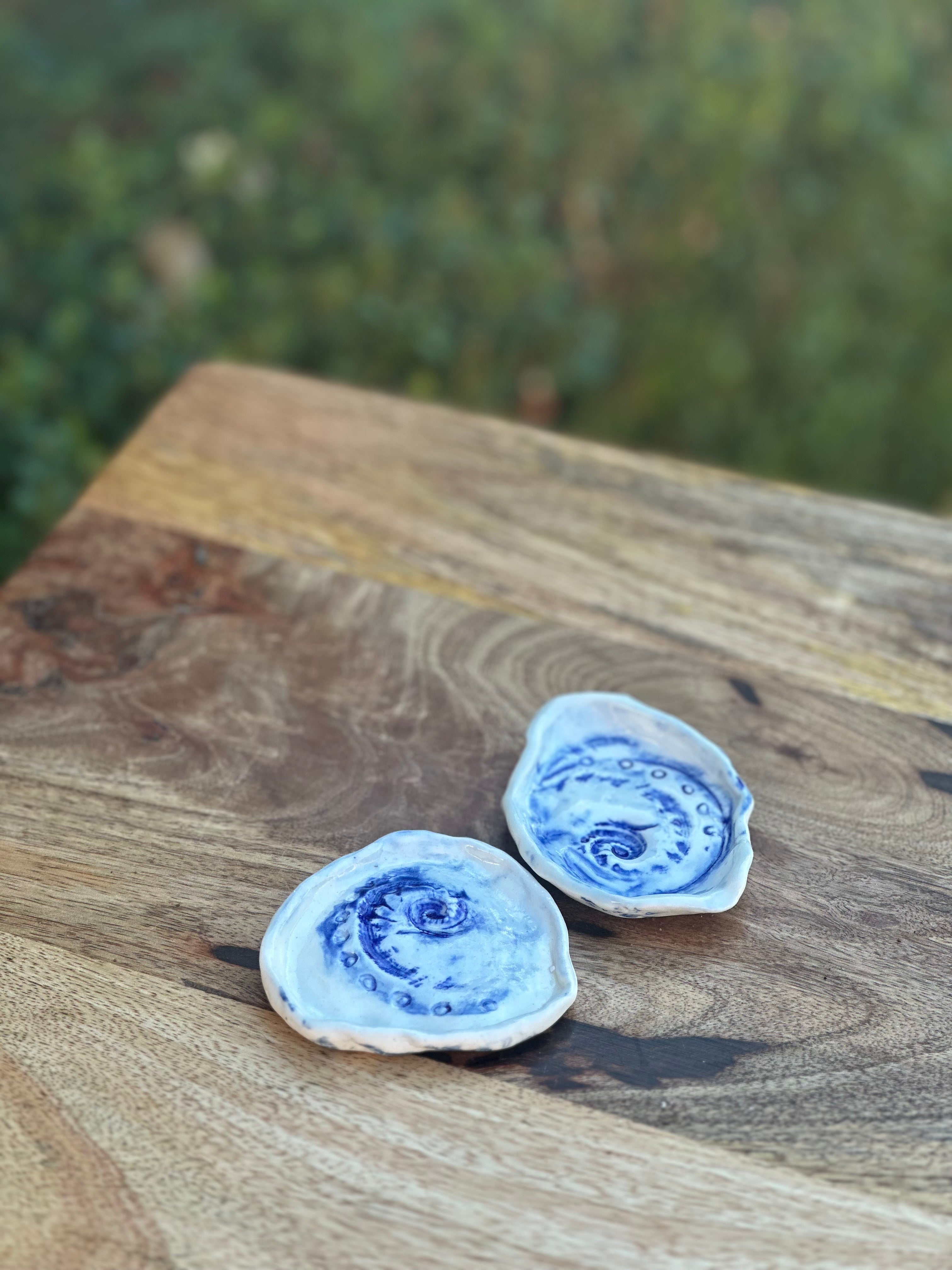 Porcelain Ring Dishes - Shell Seekers - Blue