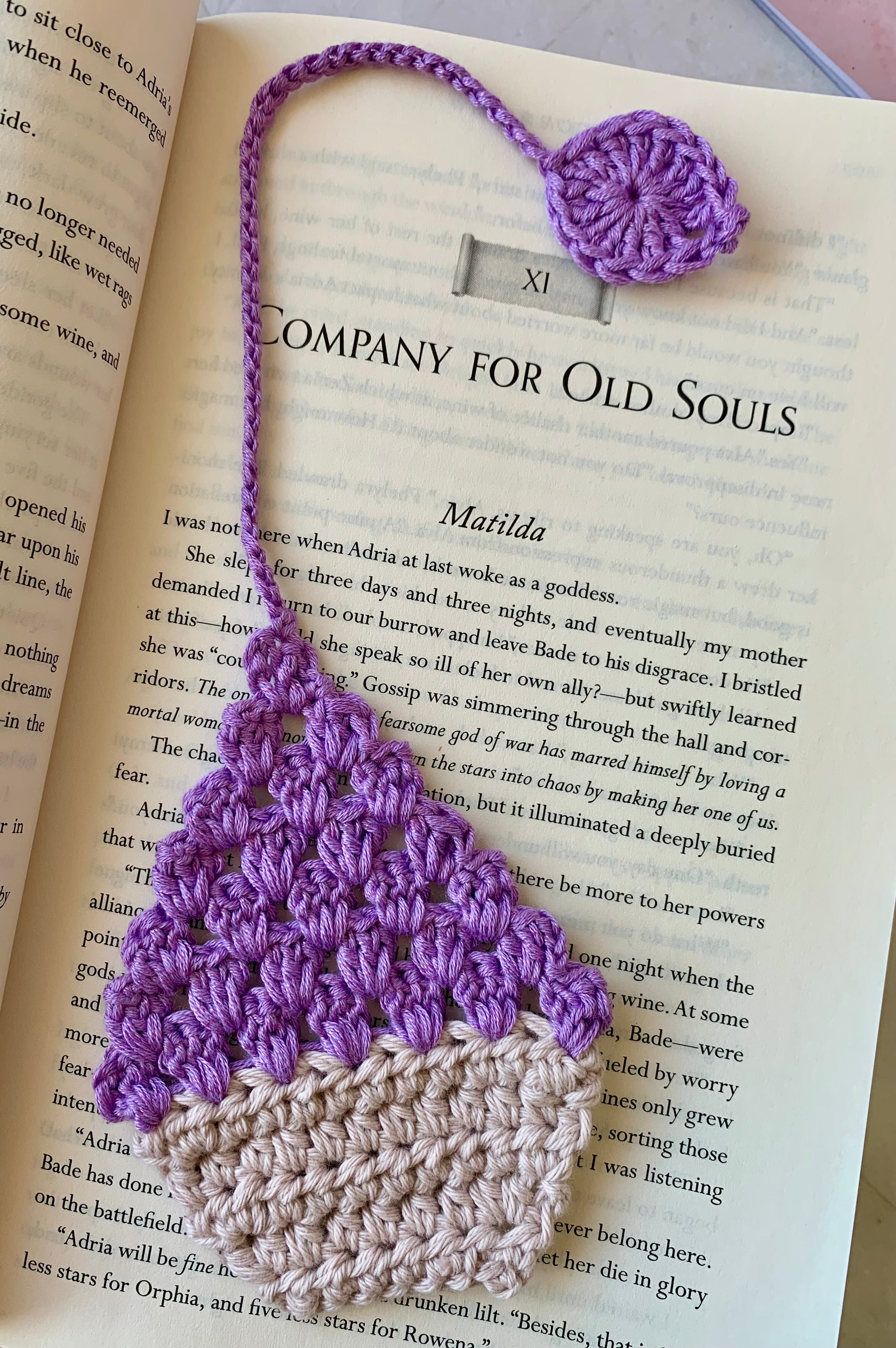 Crochet Cupcake Bookmark – Handmade Bookmark – Gift for Book Lovers – Teacher Present