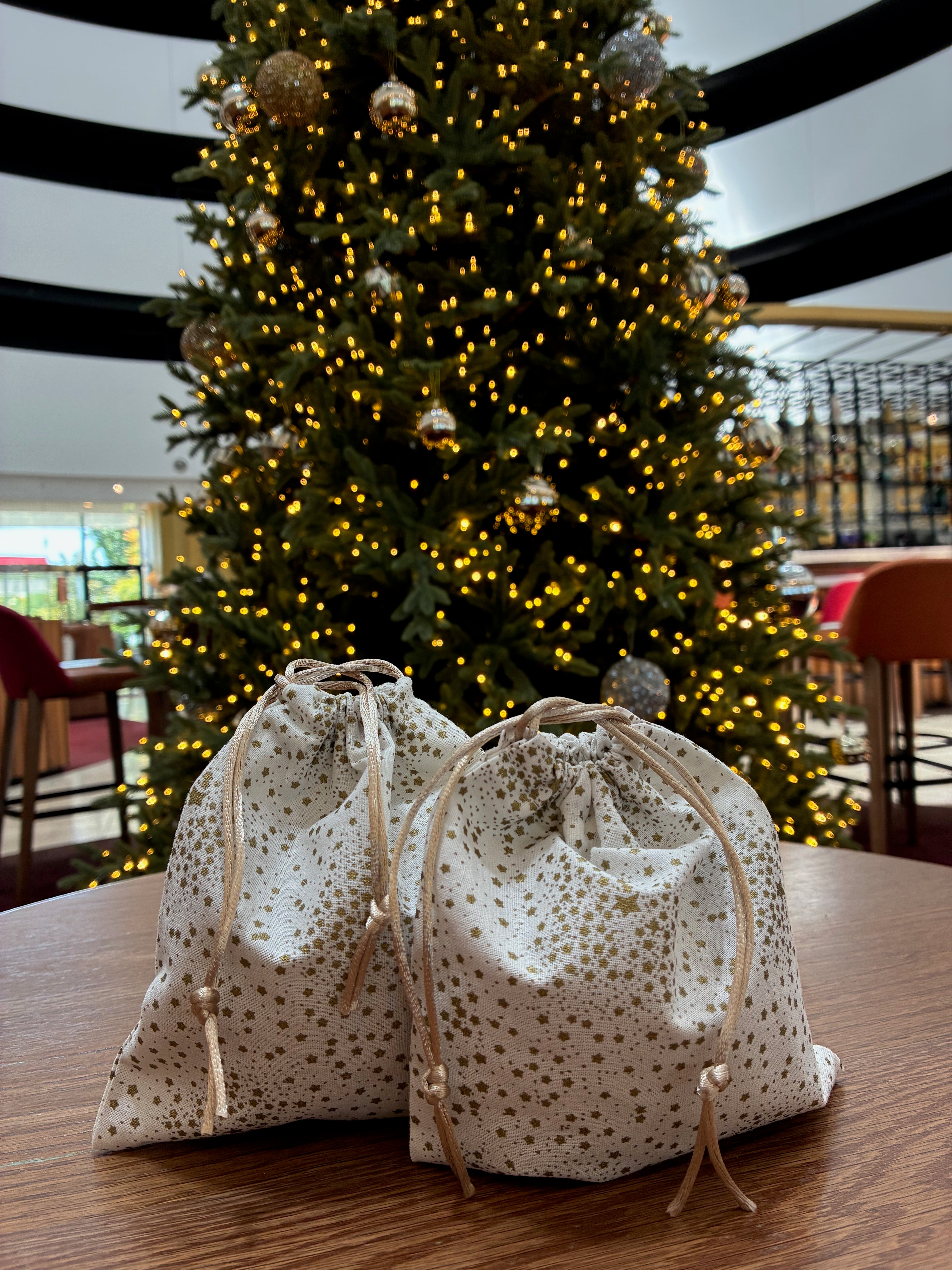 Handmade Fabric Christmas Gift Bags / reusable gift bags