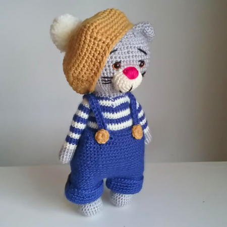 Crochet Cat in Overalls and Hat