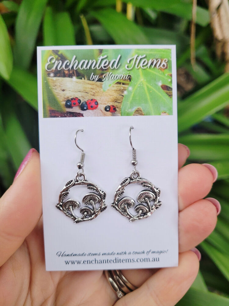 Silver trio mushroom earrings