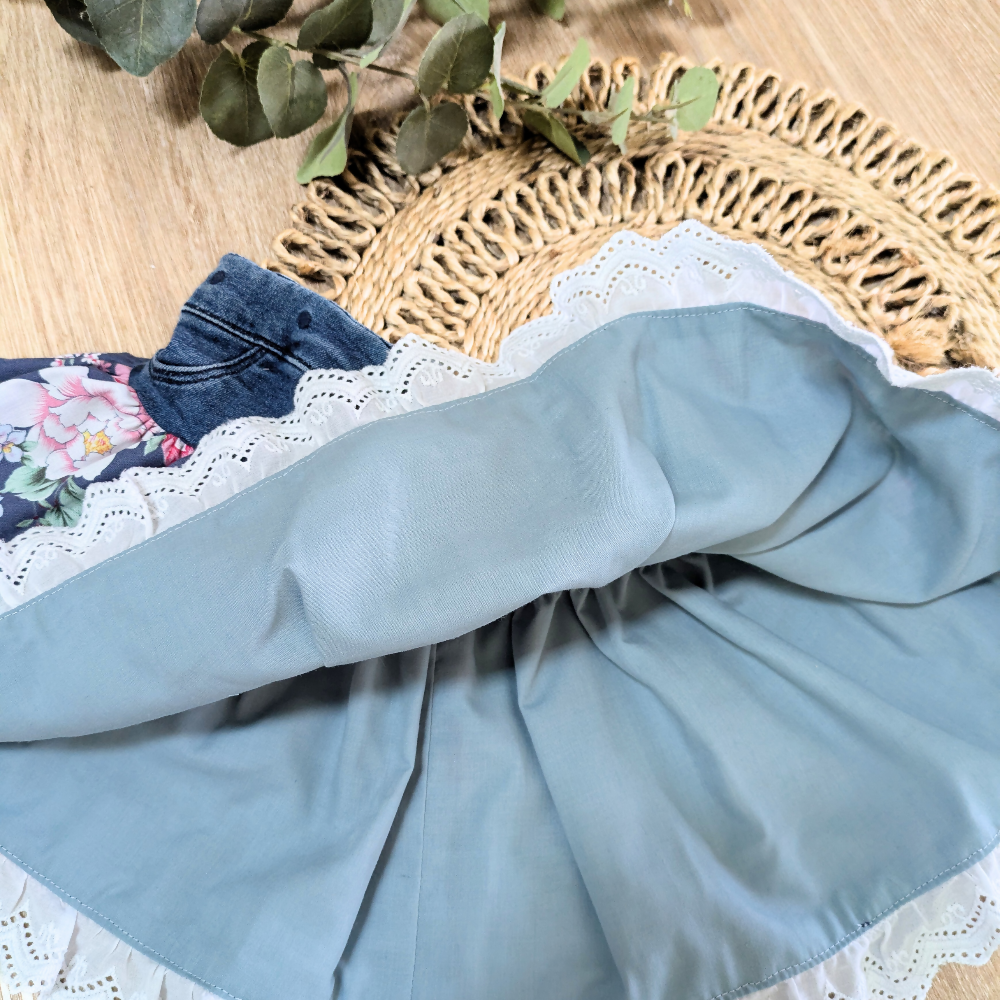 size-2-3-upcycled-denim-skirt-pinl-floral-australian-handmade-sewing-the-denim-patch (4)