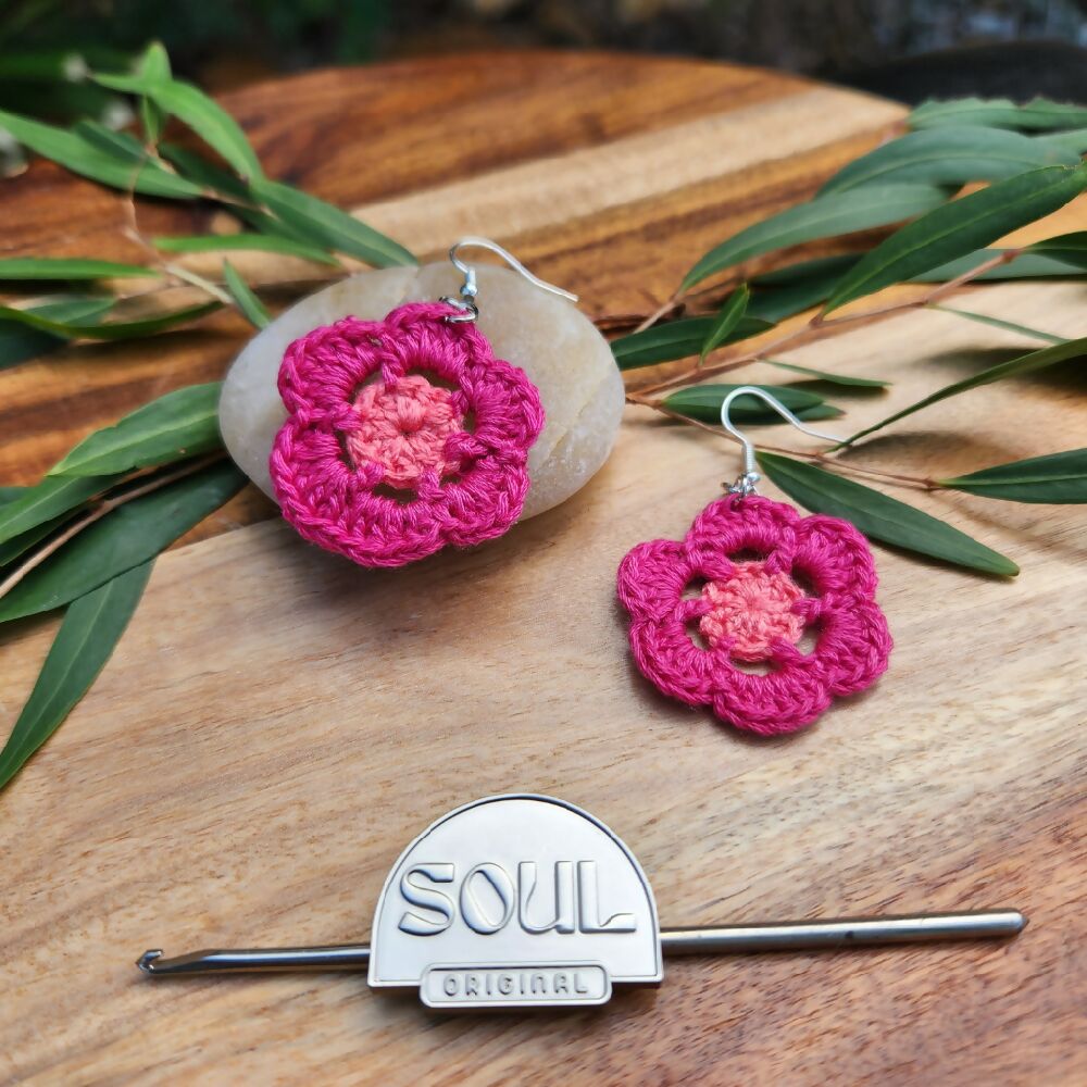 flower hot pink 1
